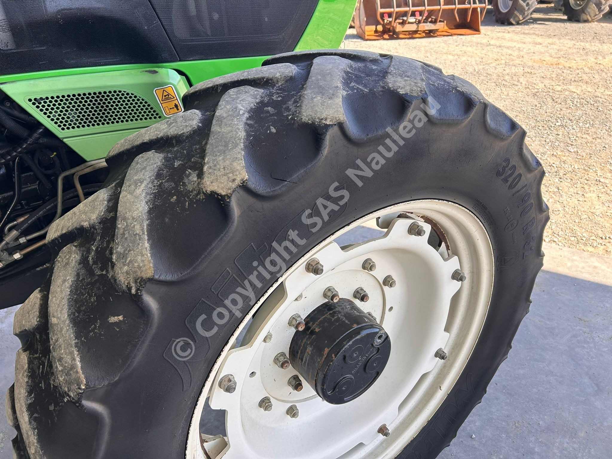 DEUTZ AGROTRON K420