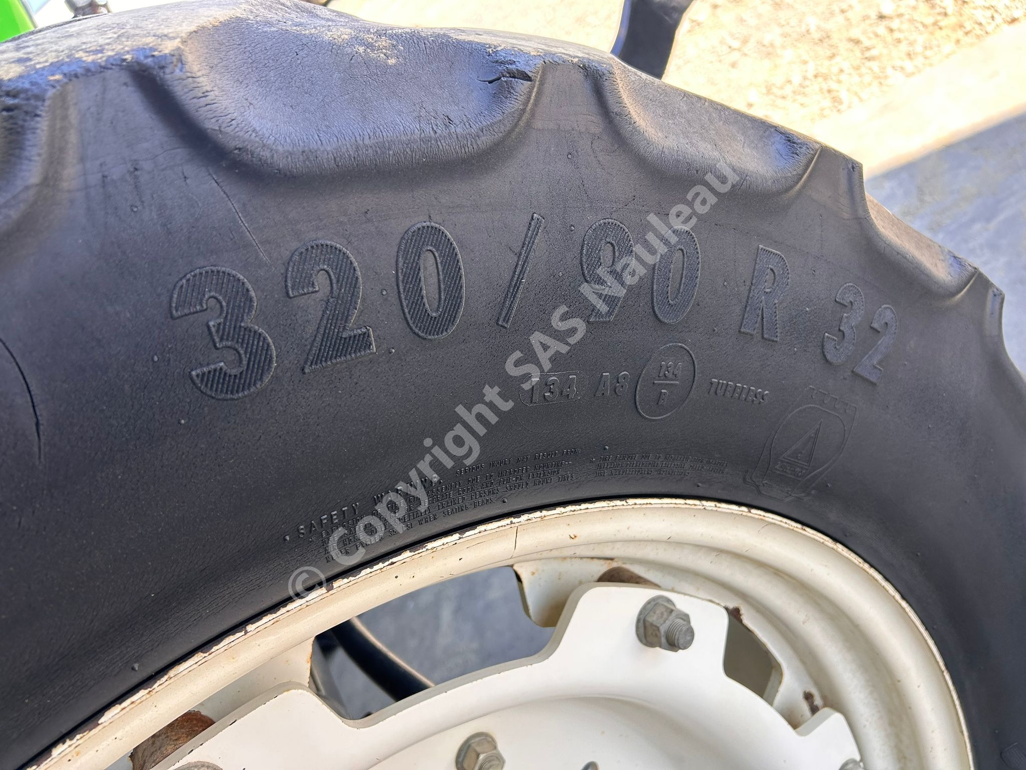 DEUTZ AGROTRON K420