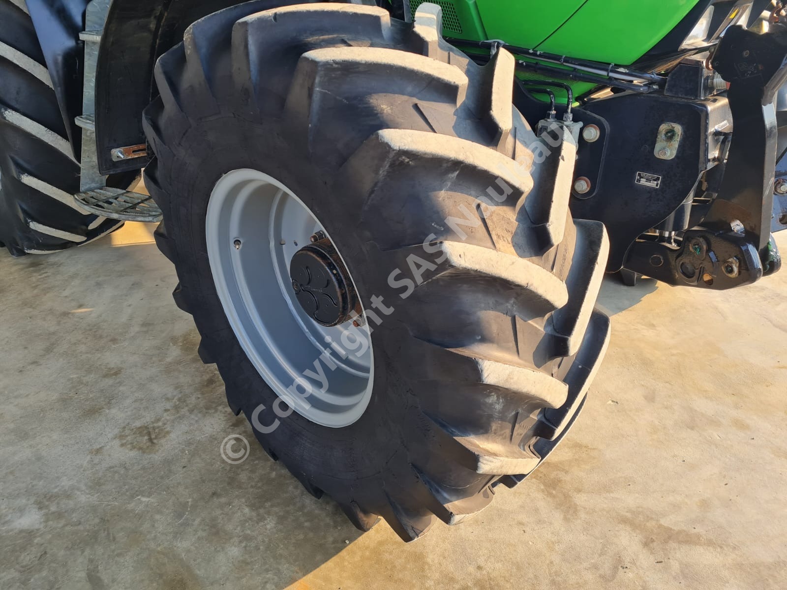 DEUTZ AGROTRON M410
