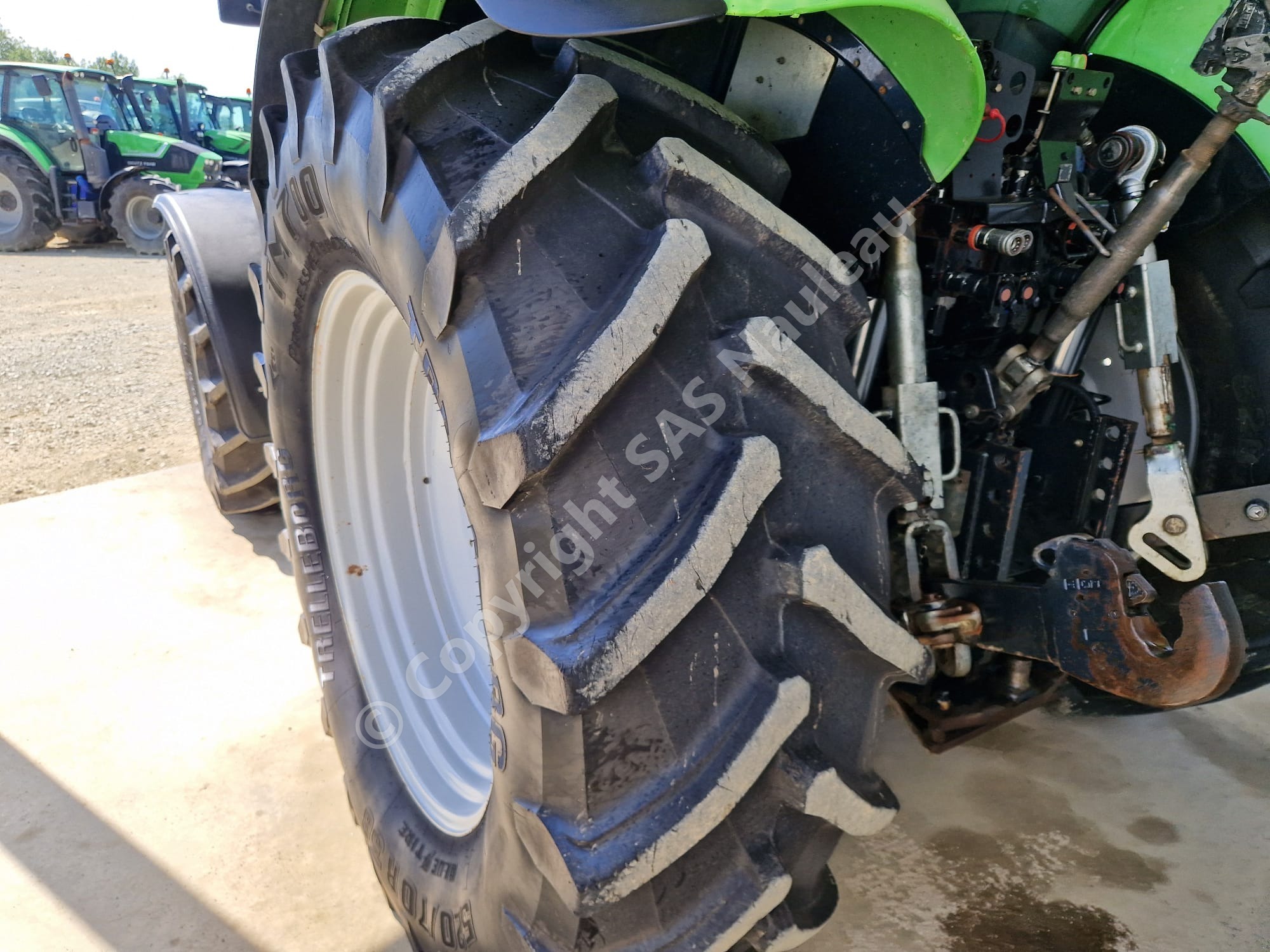 DEUTZ AGROTRON M600