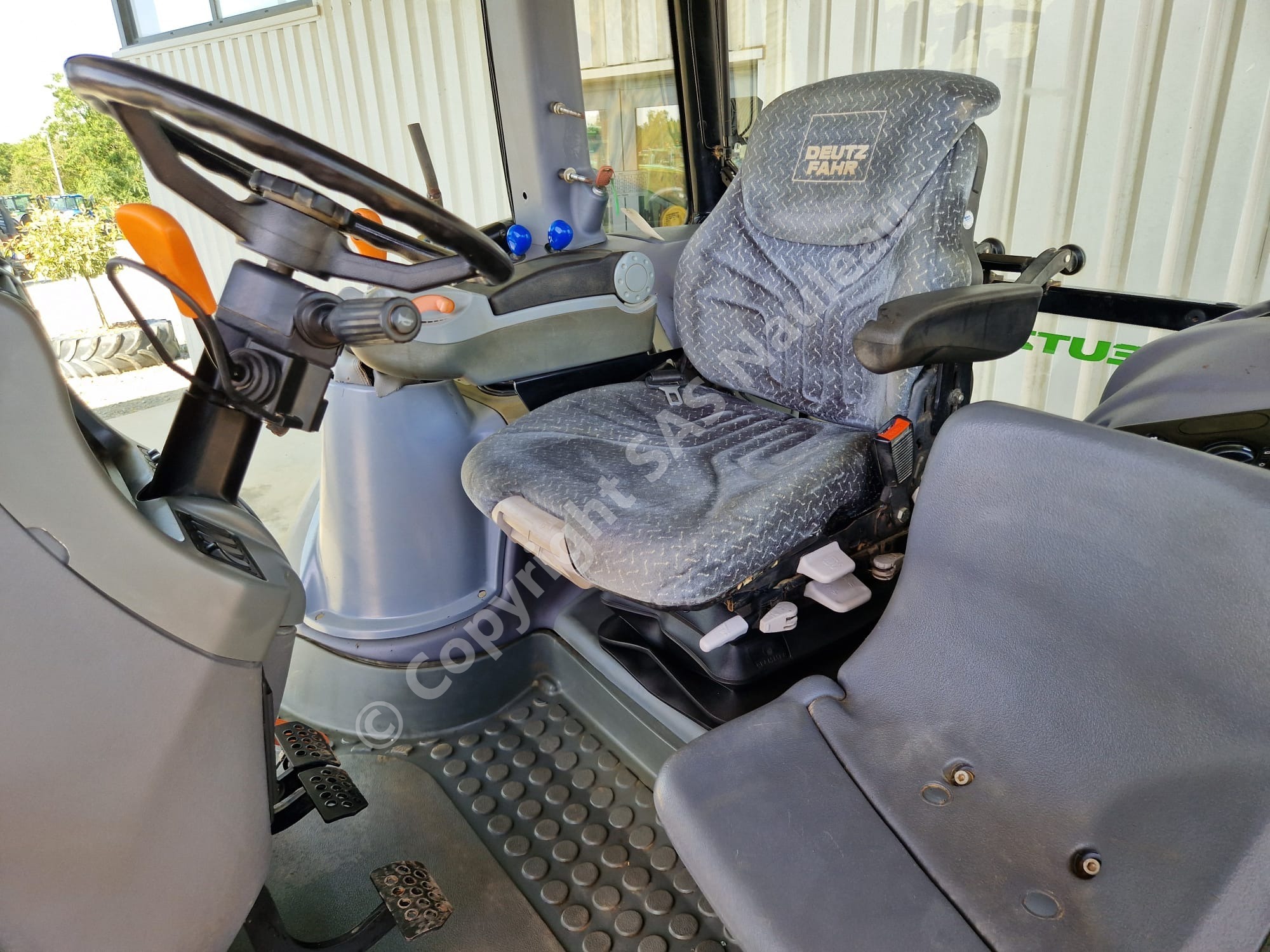 DEUTZ AGROTRON M600