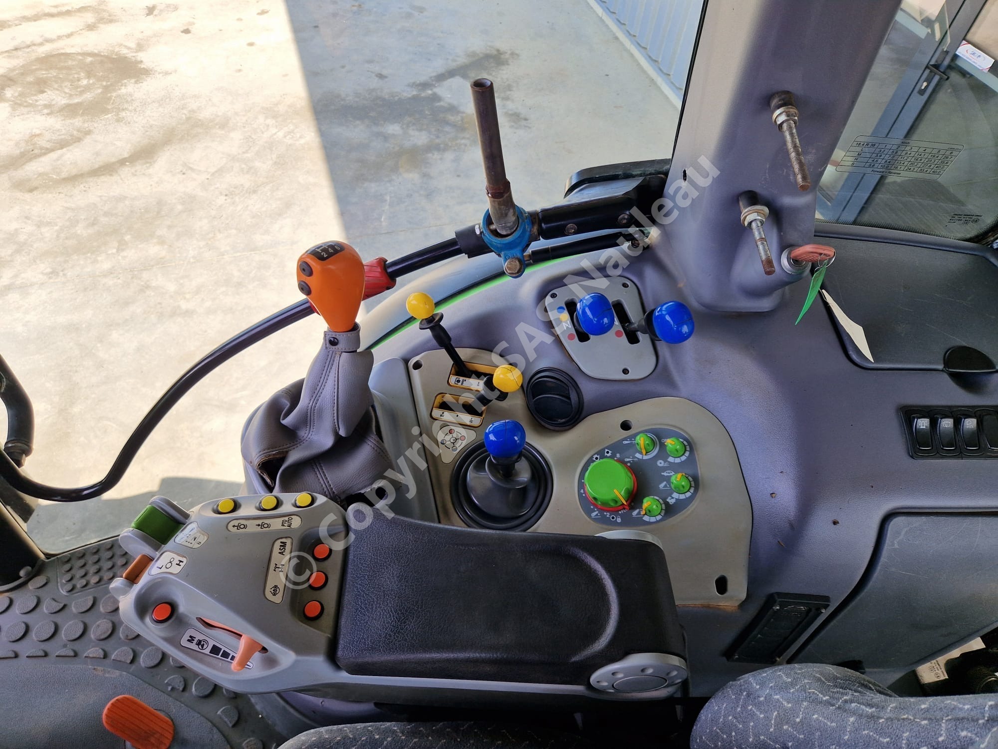 DEUTZ AGROTRON M600
