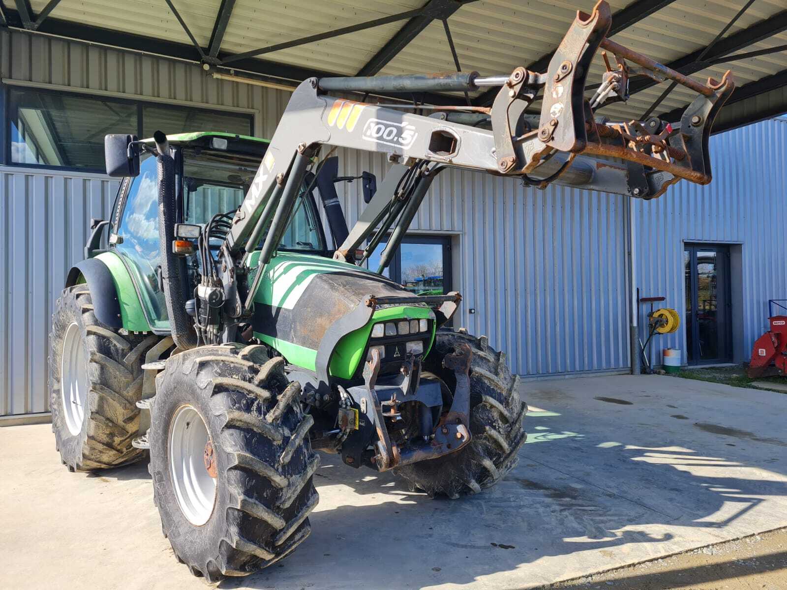 DEUTZ-FARH AGROTRON 120