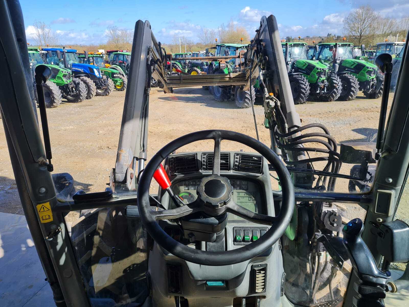 DEUTZ-FARH AGROTRON 120