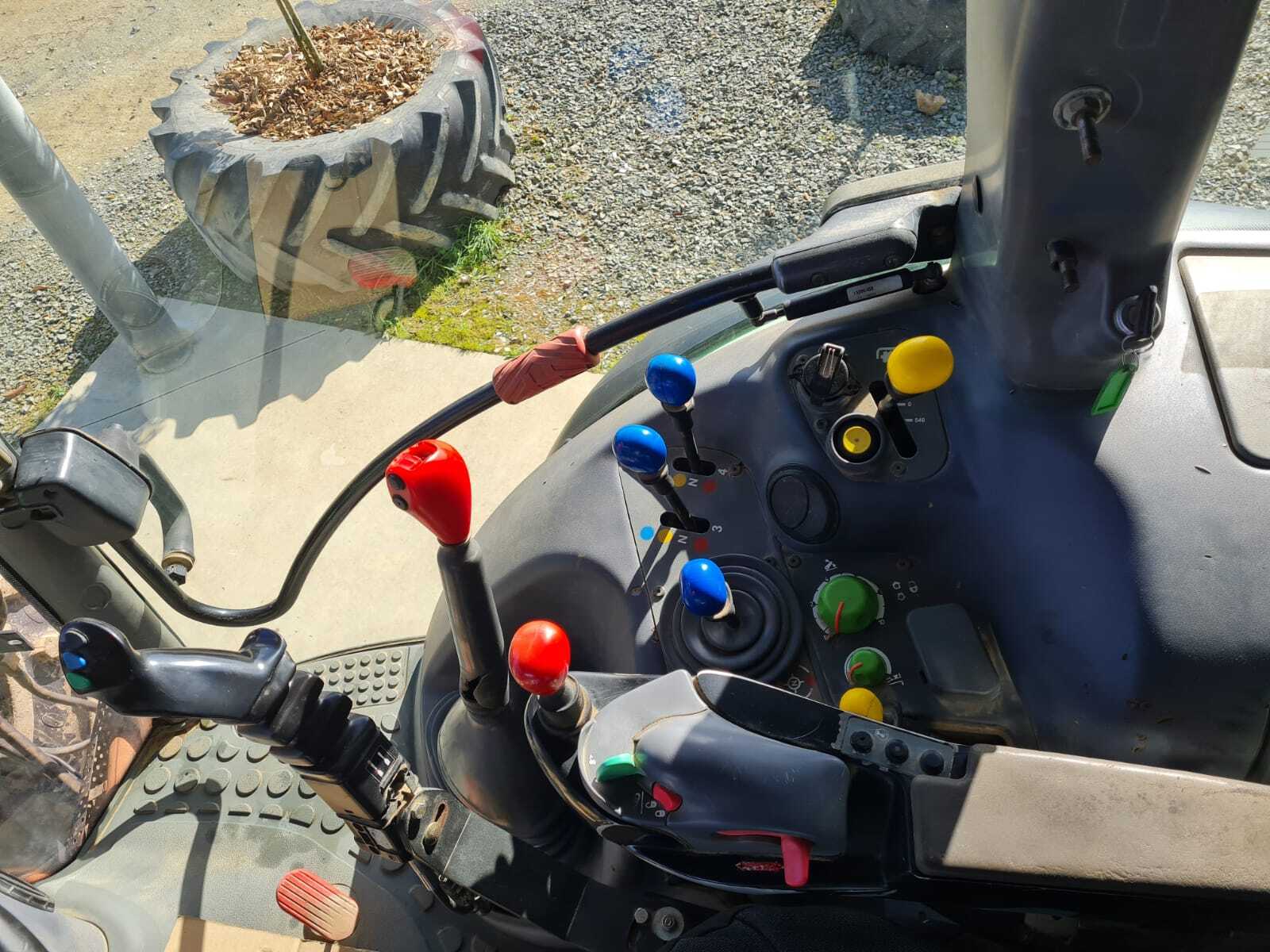 DEUTZ-FARH AGROTRON 120