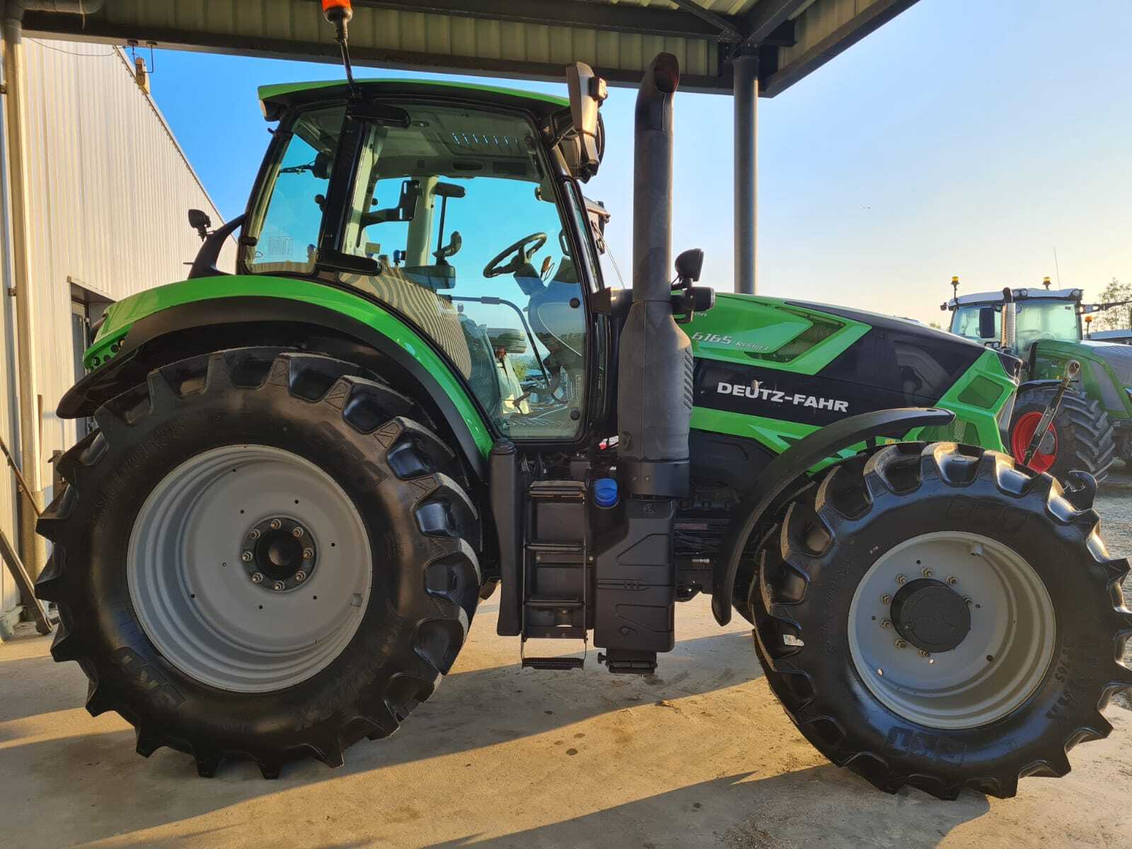 DEUTZ AGROTRON 6165 RC-SHIFT
