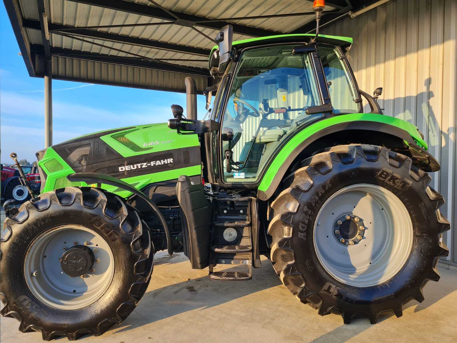 DEUTZ AGROTRON 6165 RC-SHIFT