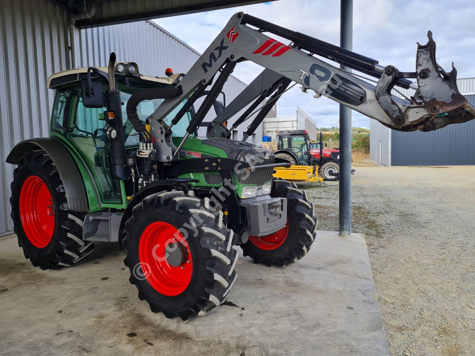 FENDT 210