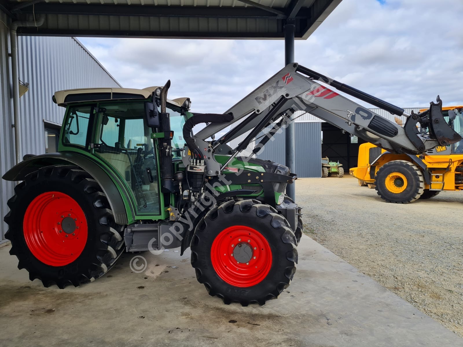FENDT 210