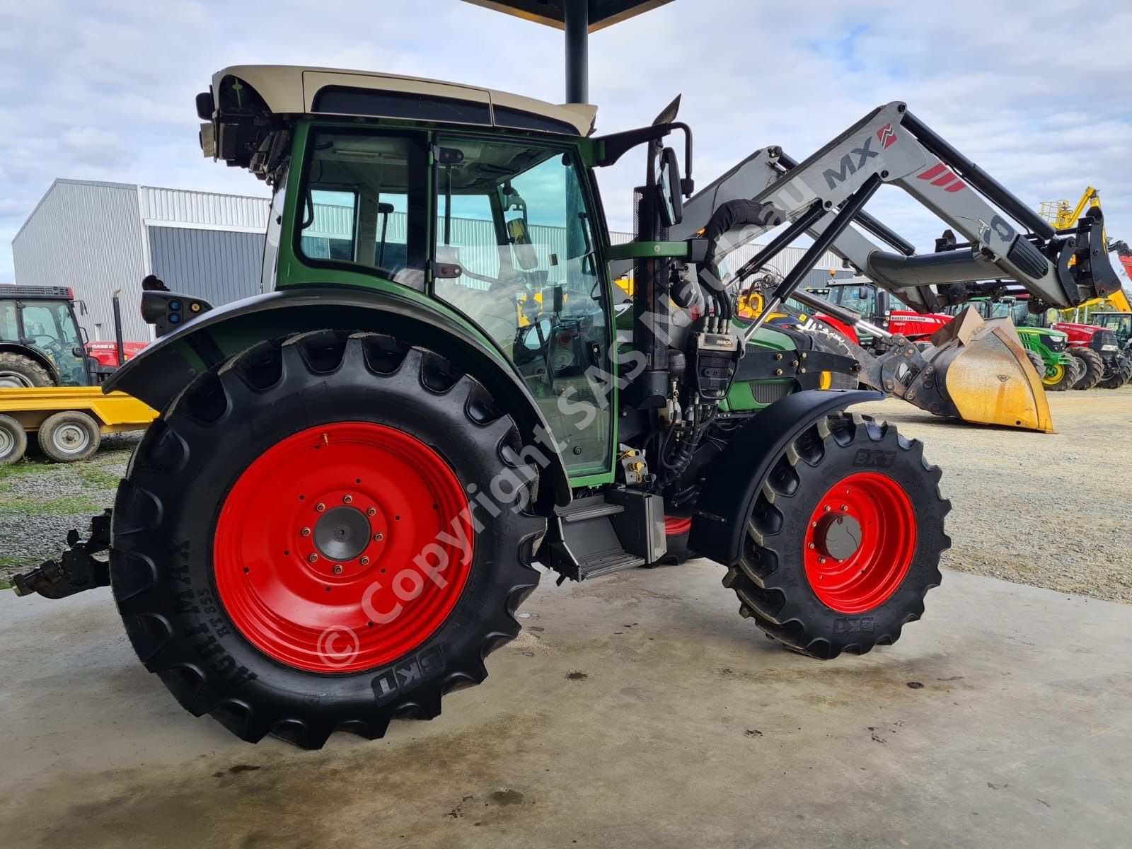 FENDT 210
