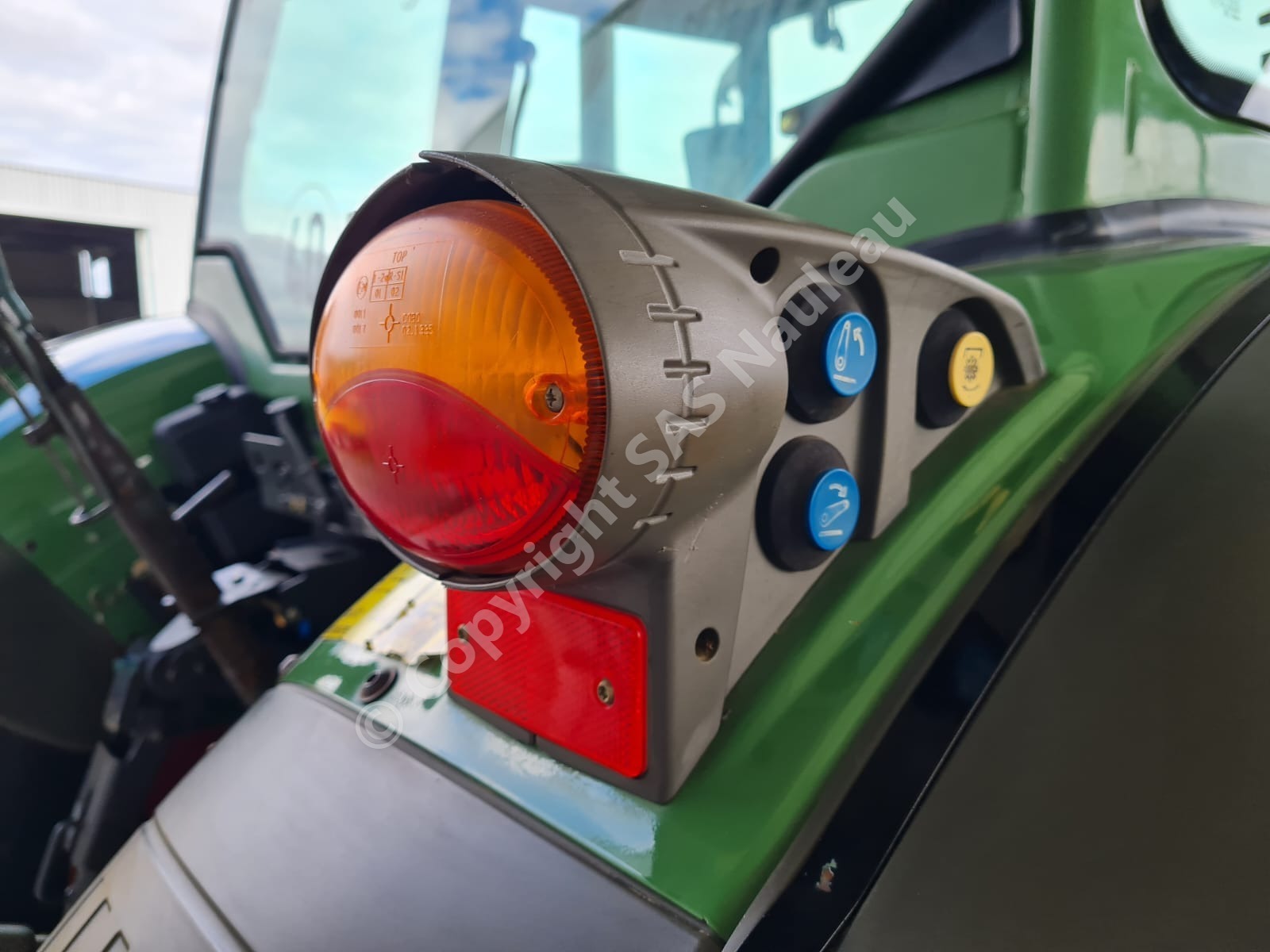 FENDT 210
