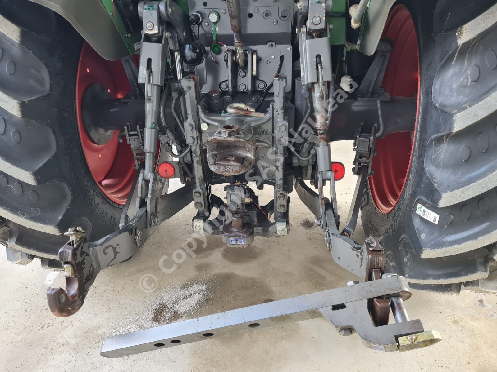 FENDT 210