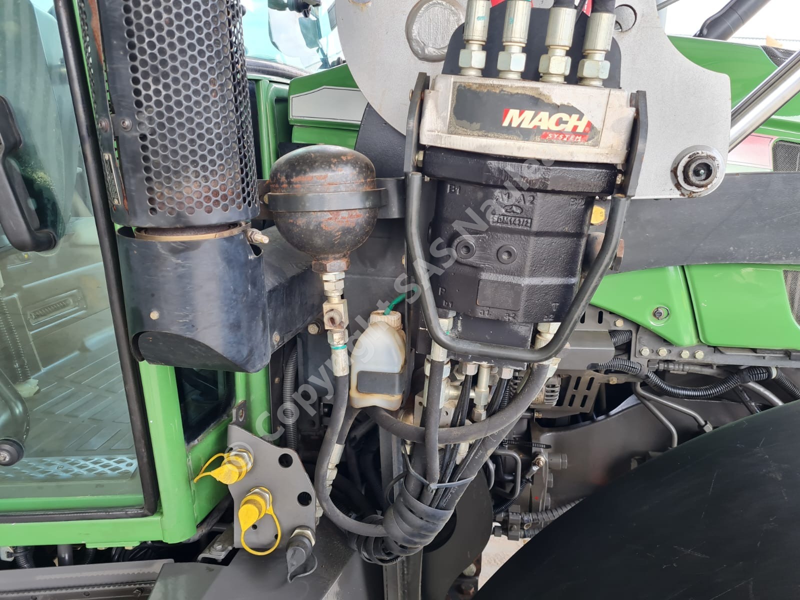 FENDT 210