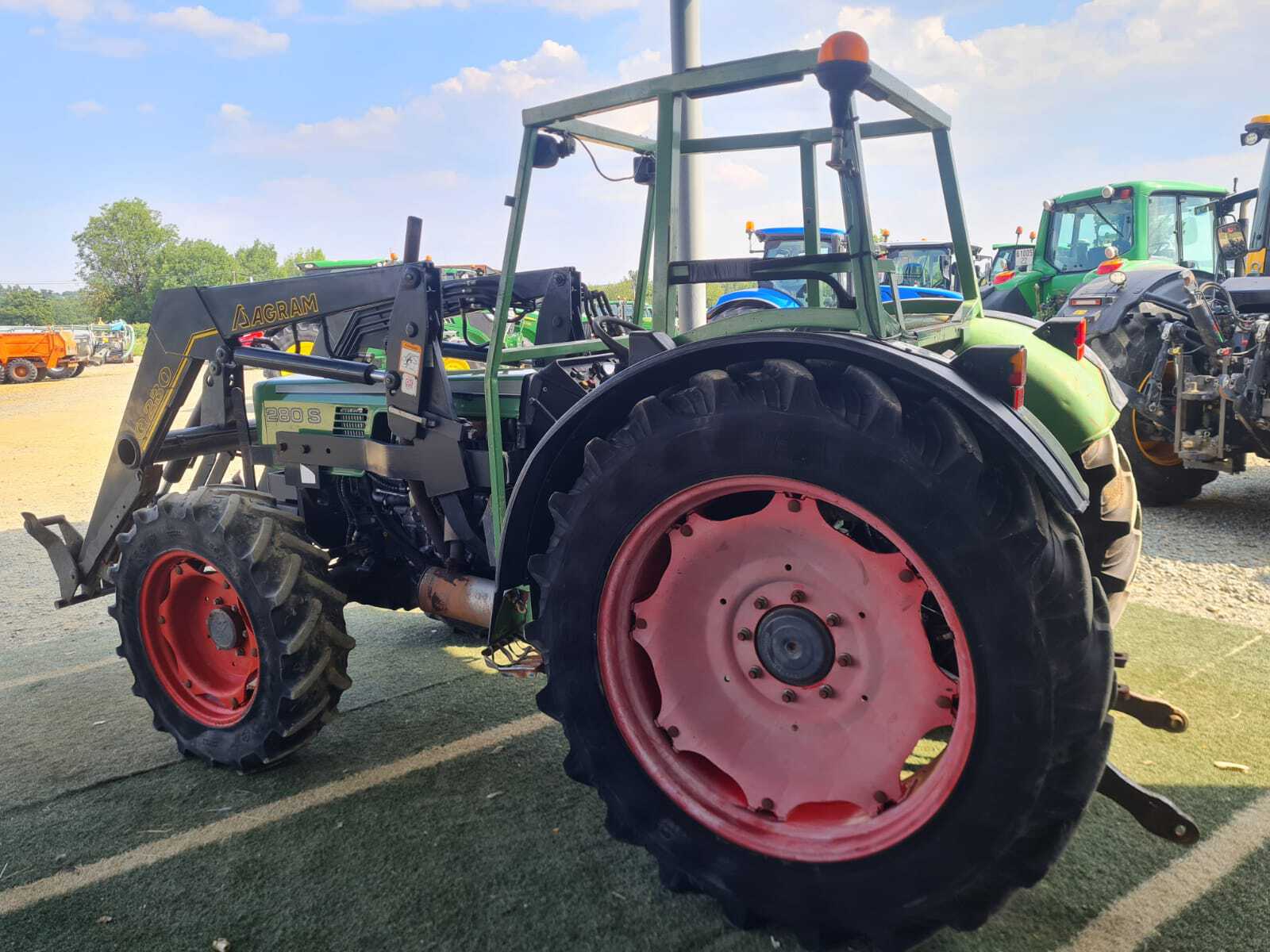 FENDT 280S