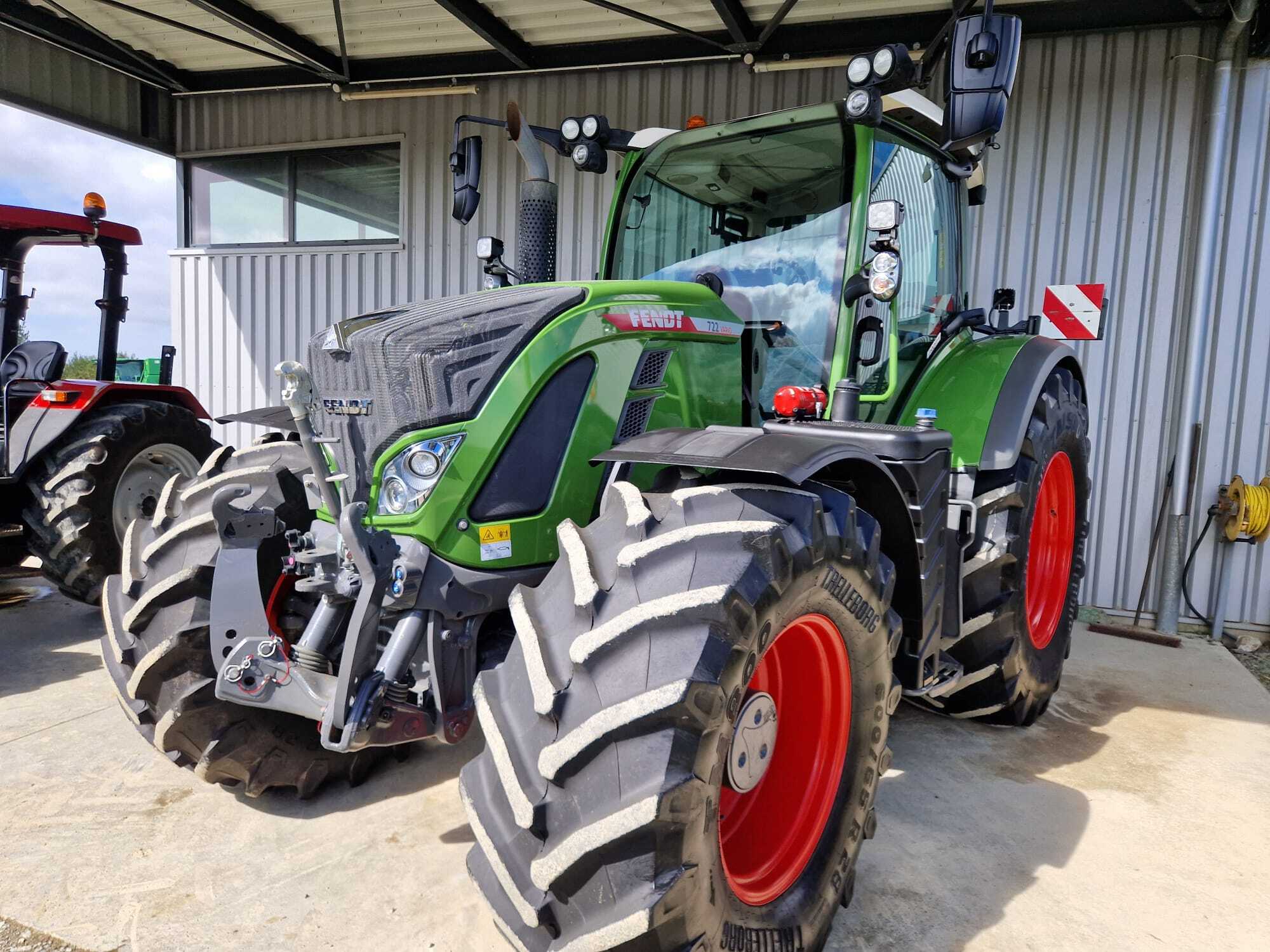 FENDT 722 PROFI PLUS