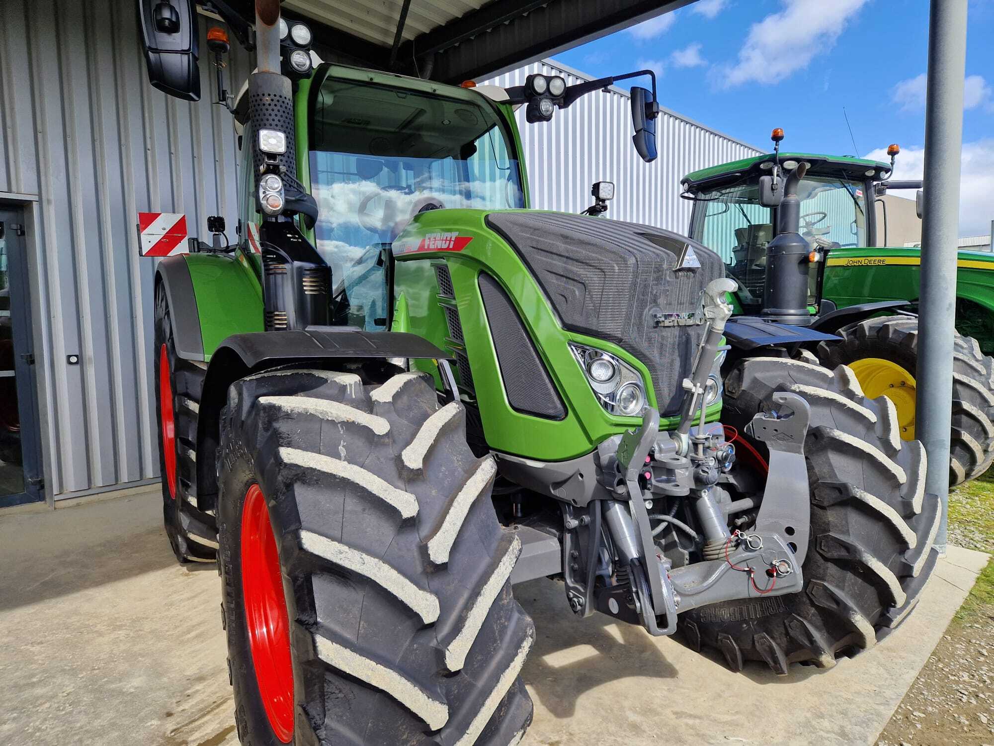 FENDT 722 PROFI PLUS