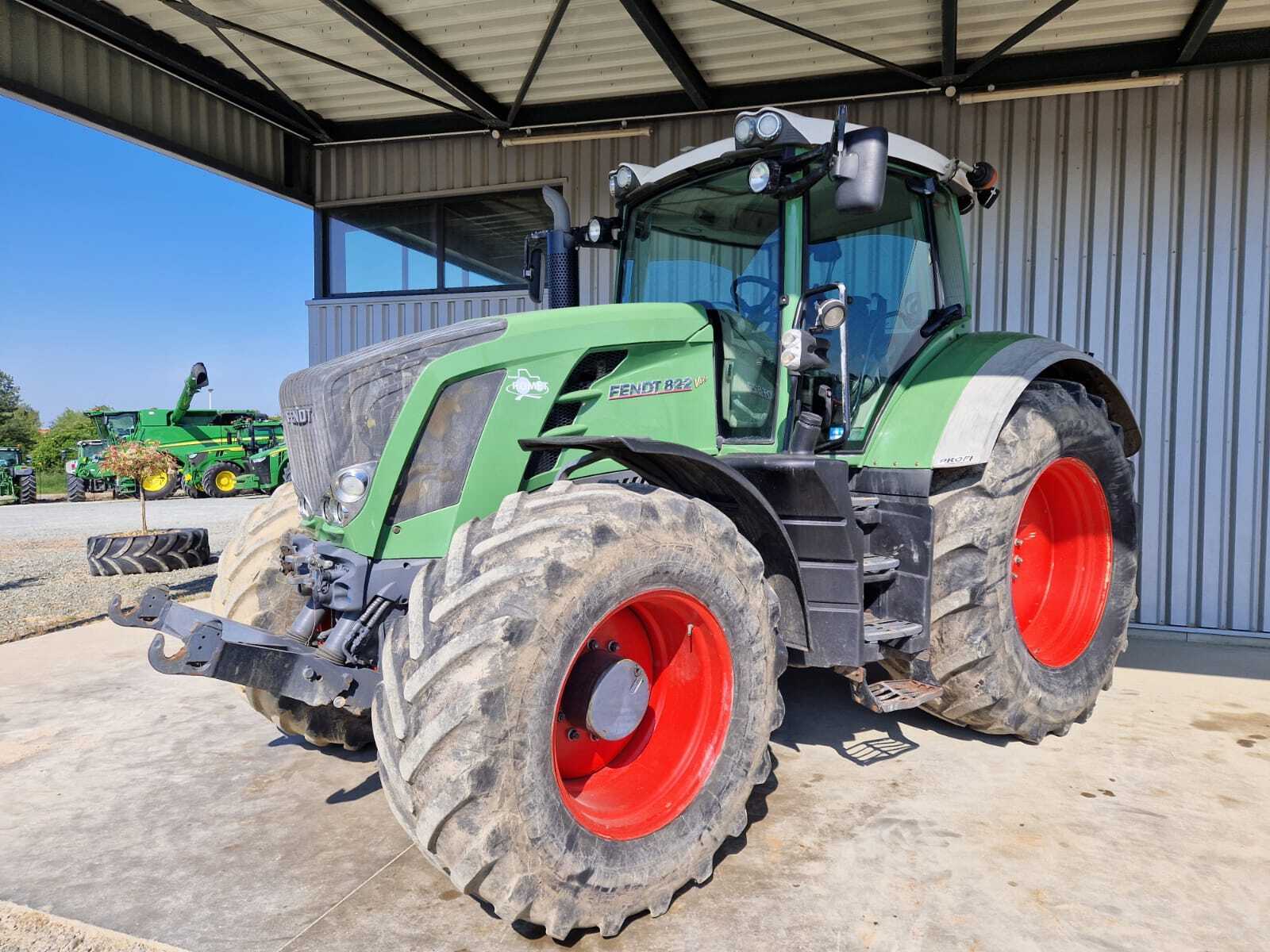 FENDT 822 PROFI