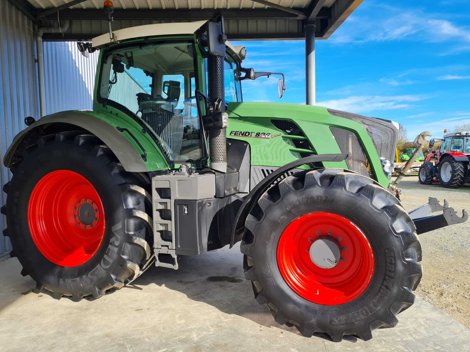 FENDT 826