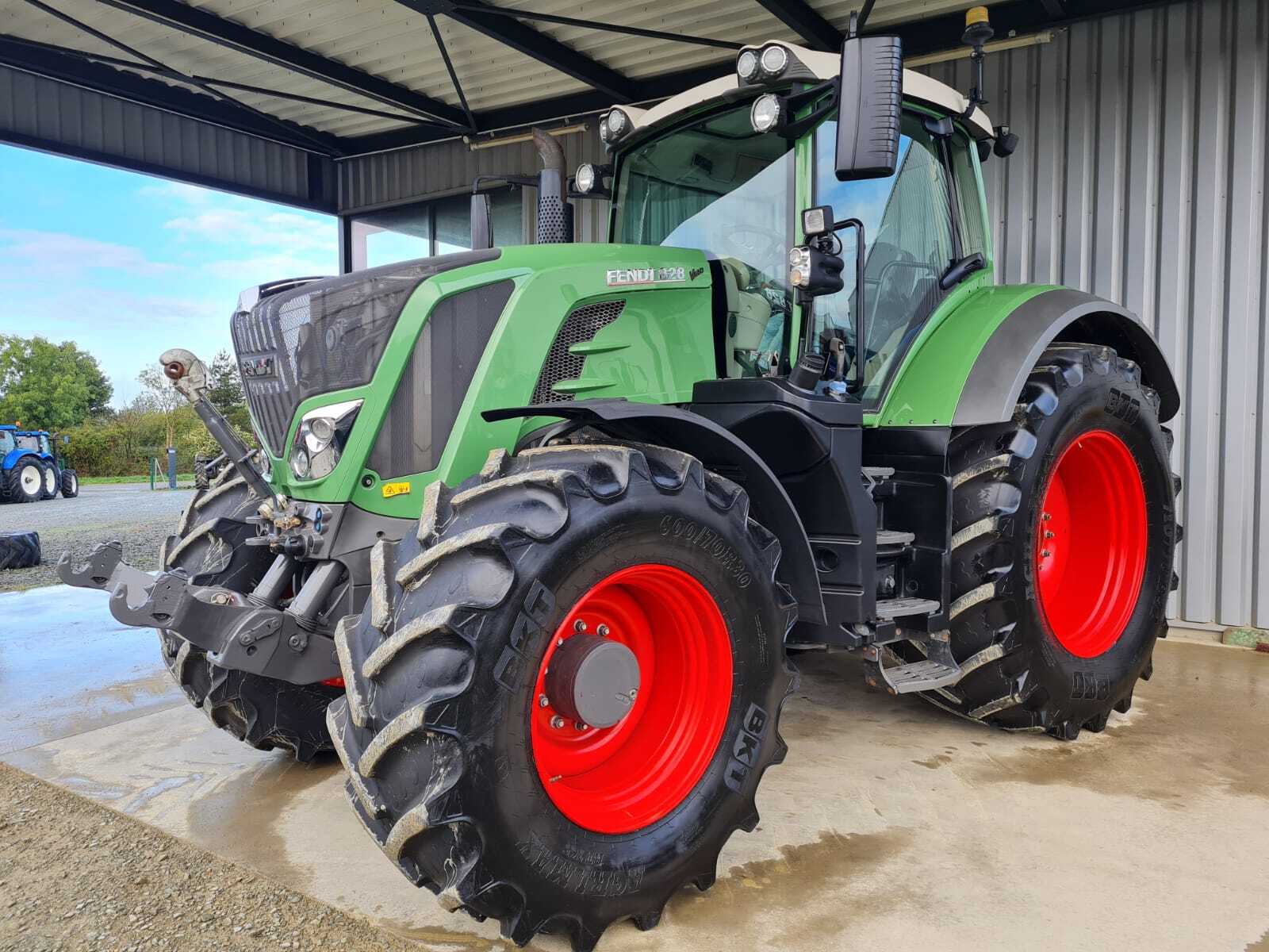 FENDT 828 PROFI +
