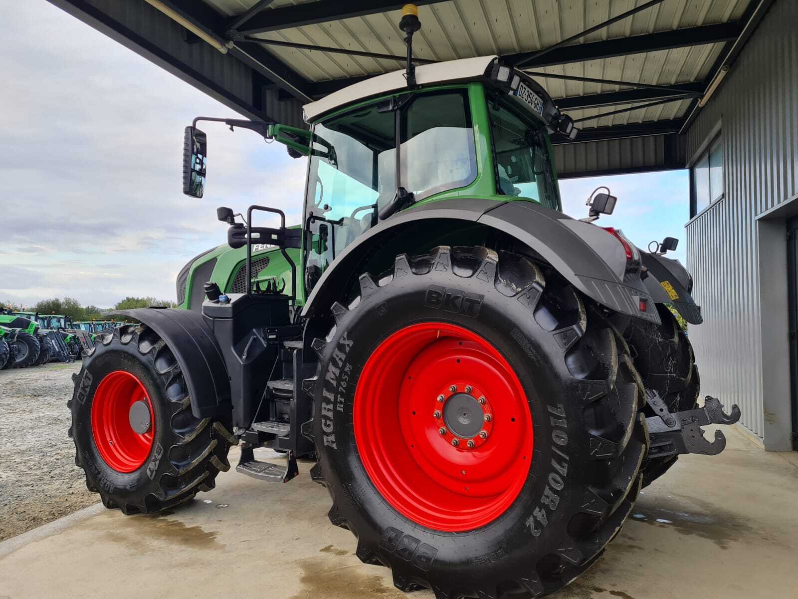 FENDT 828 PROFI +