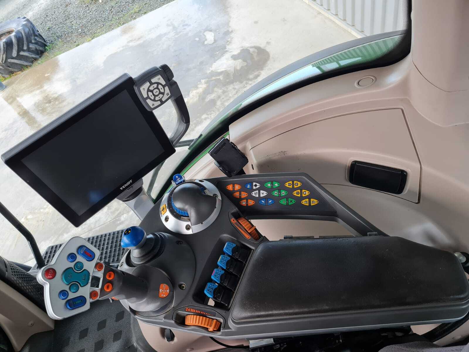 FENDT 828 PROFI +