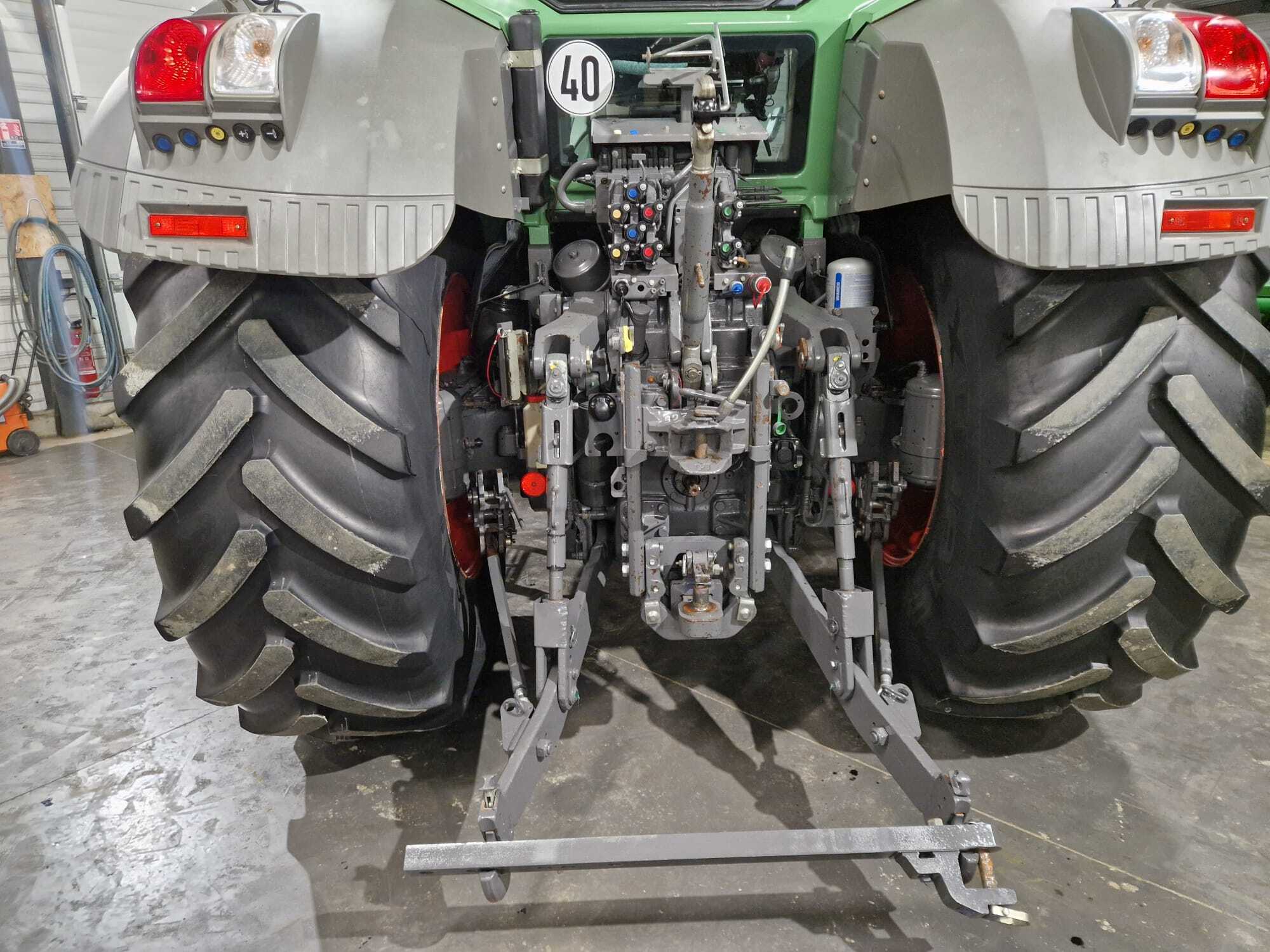 FENDT 927 PROFI