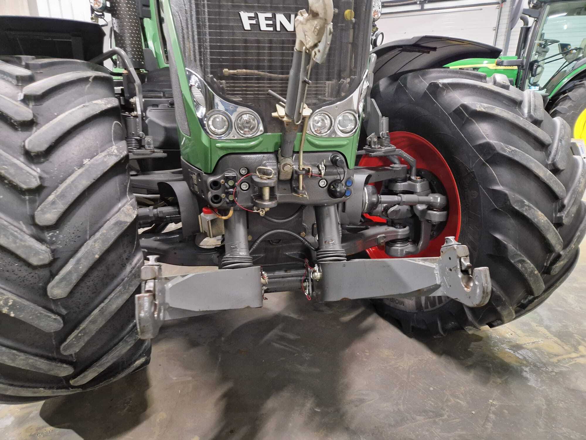 FENDT 927 PROFI