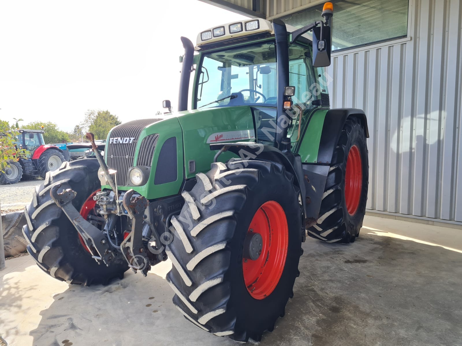 FENDT FAVORIT 714 VARIO