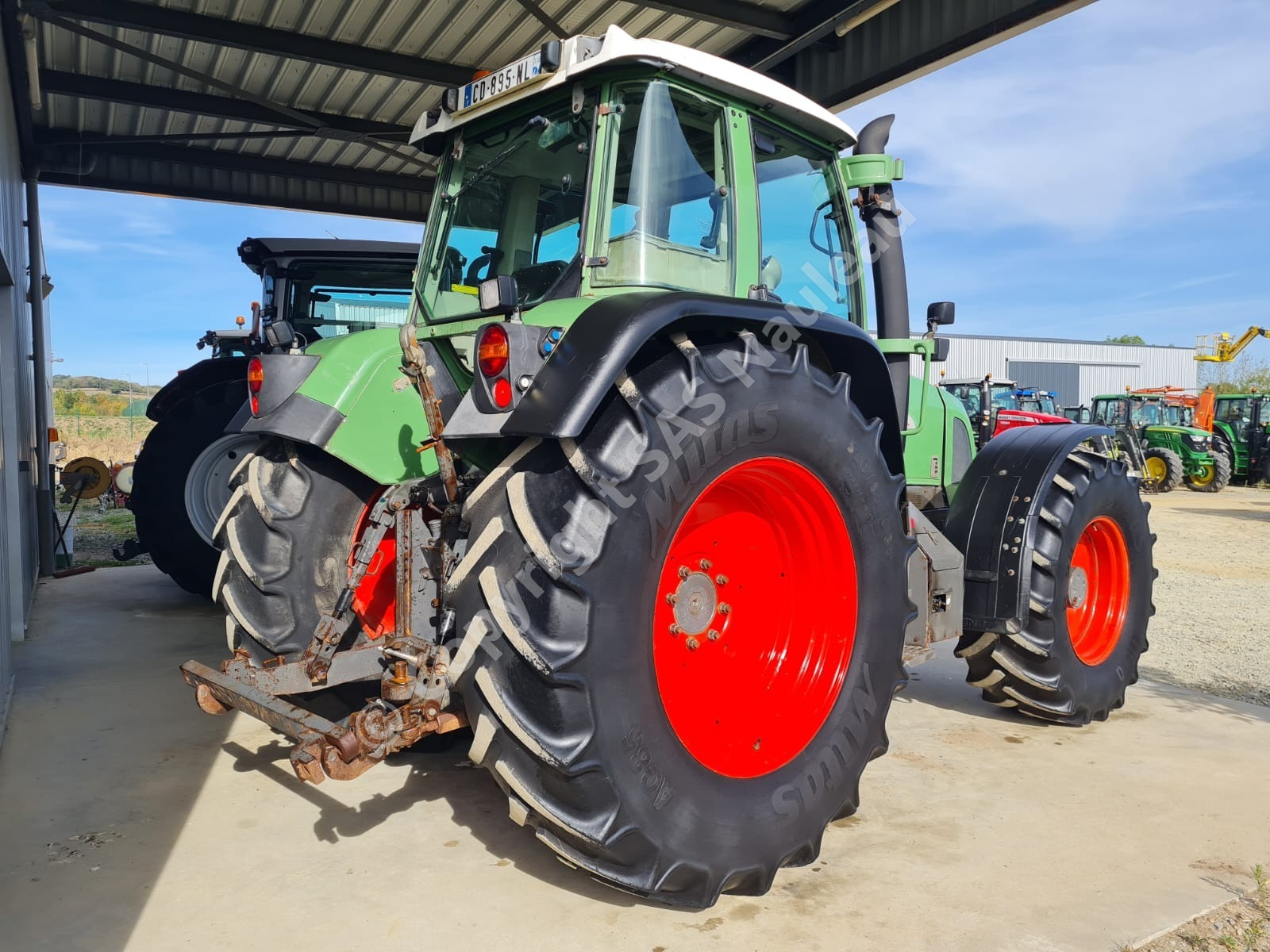 FENDT FAVORIT 714 VARIO