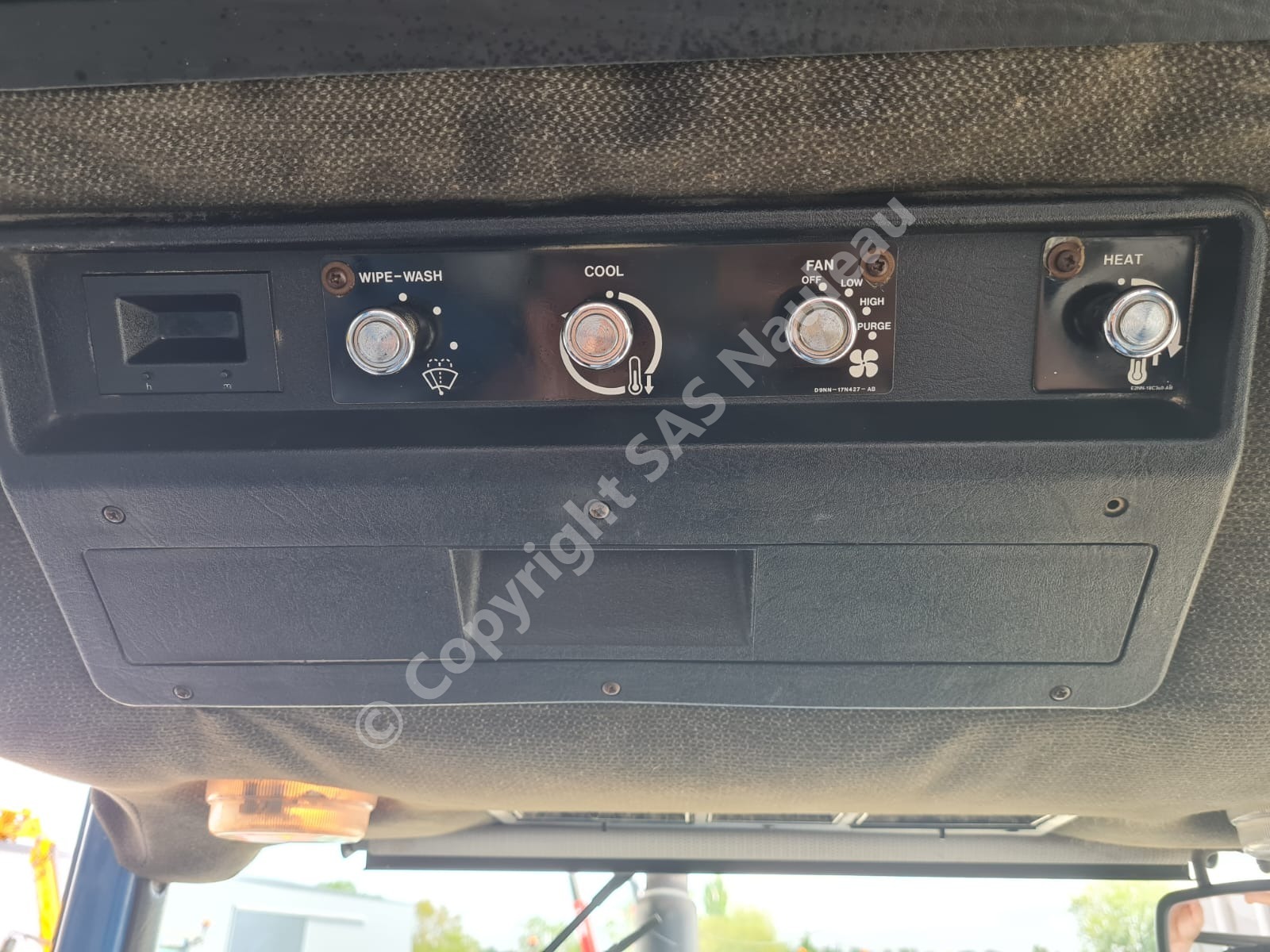 FORD 8630