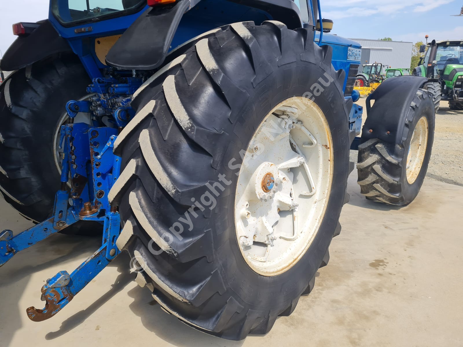 FORD 8630