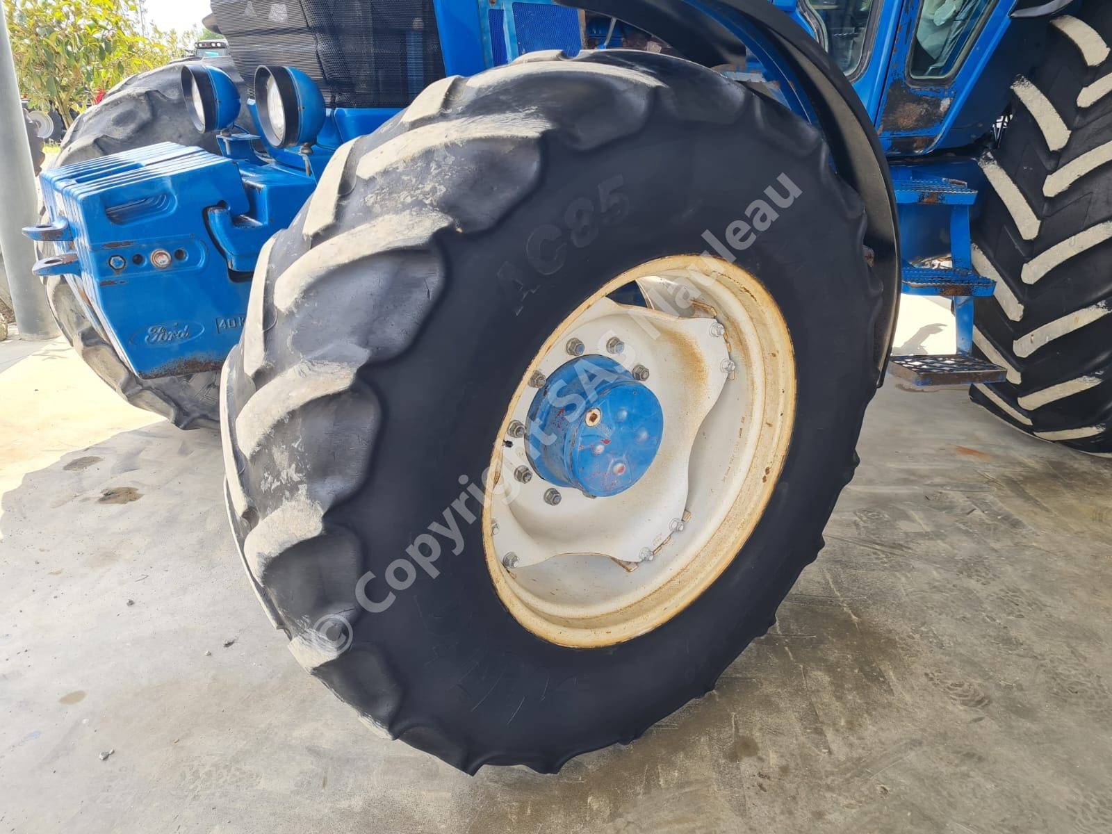 FORD 8630