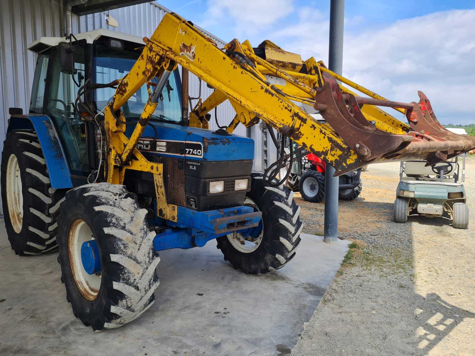 NEW HOLLAND 7740 SLE