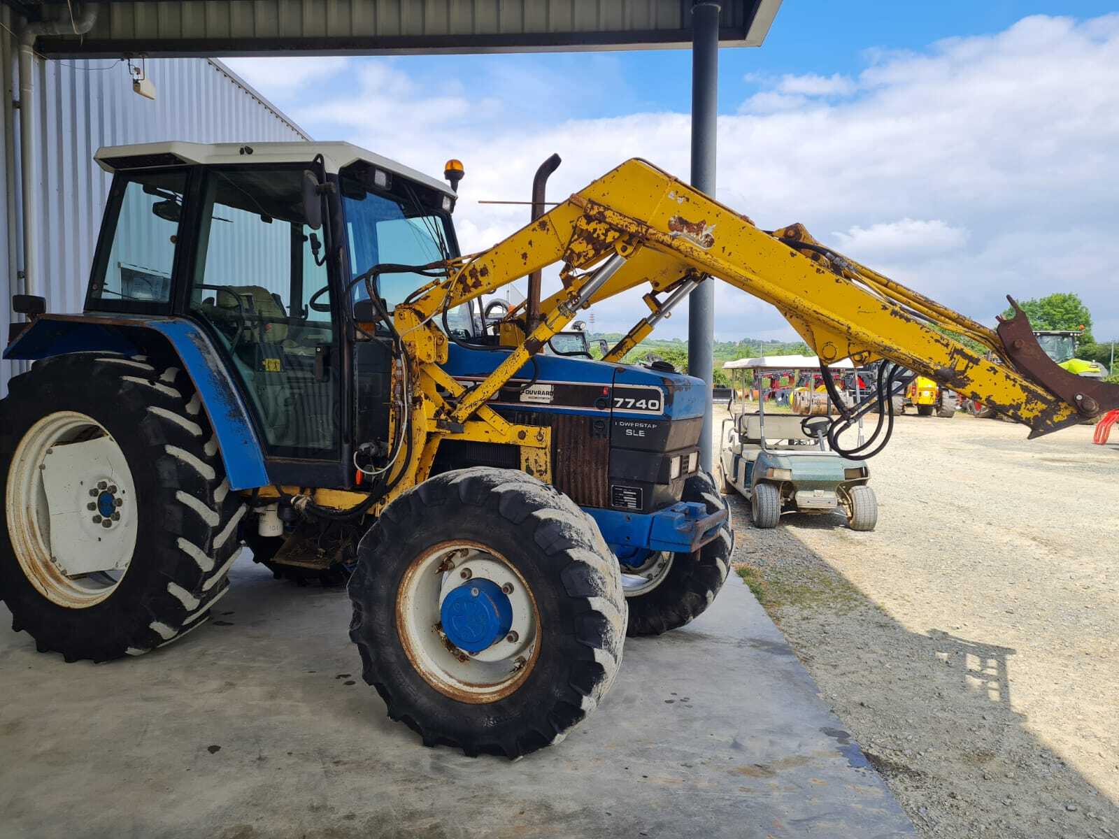 NEW HOLLAND 7740 SLE