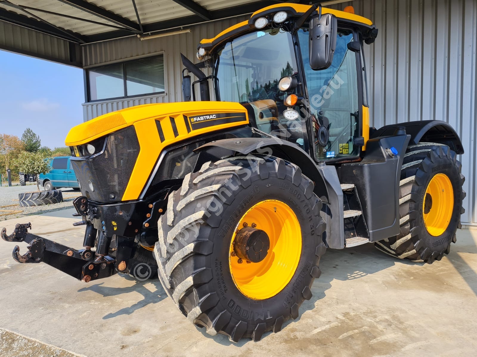 JCB FASTRAC 4220