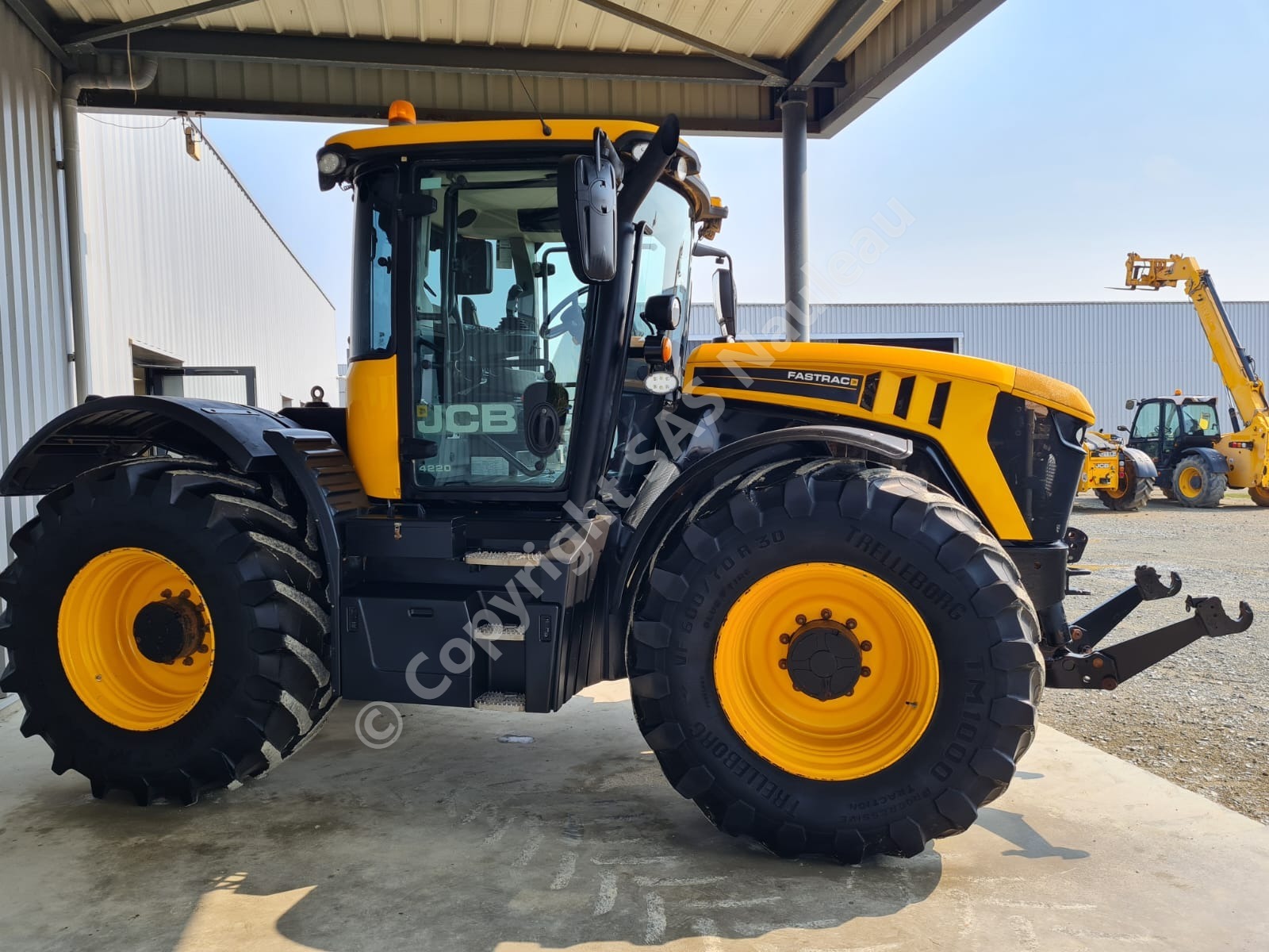 JCB FASTRAC 4220