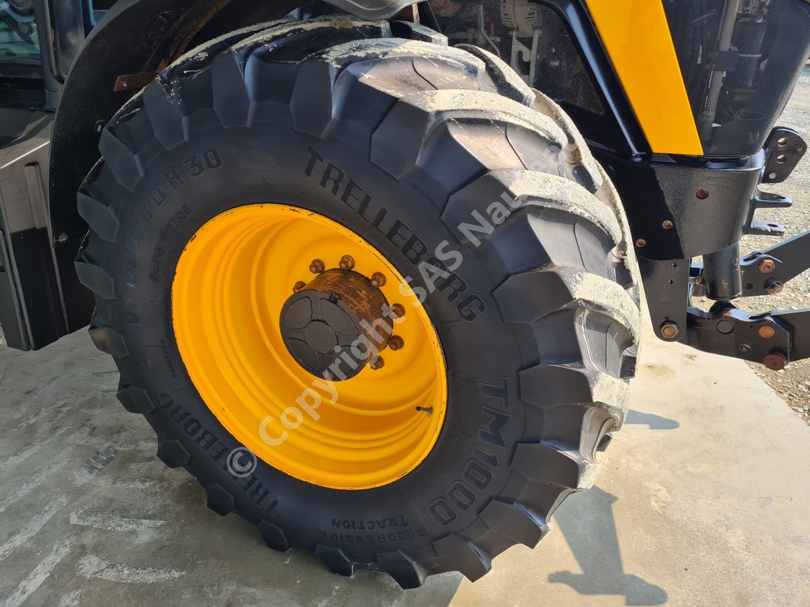 JCB FASTRAC 4220