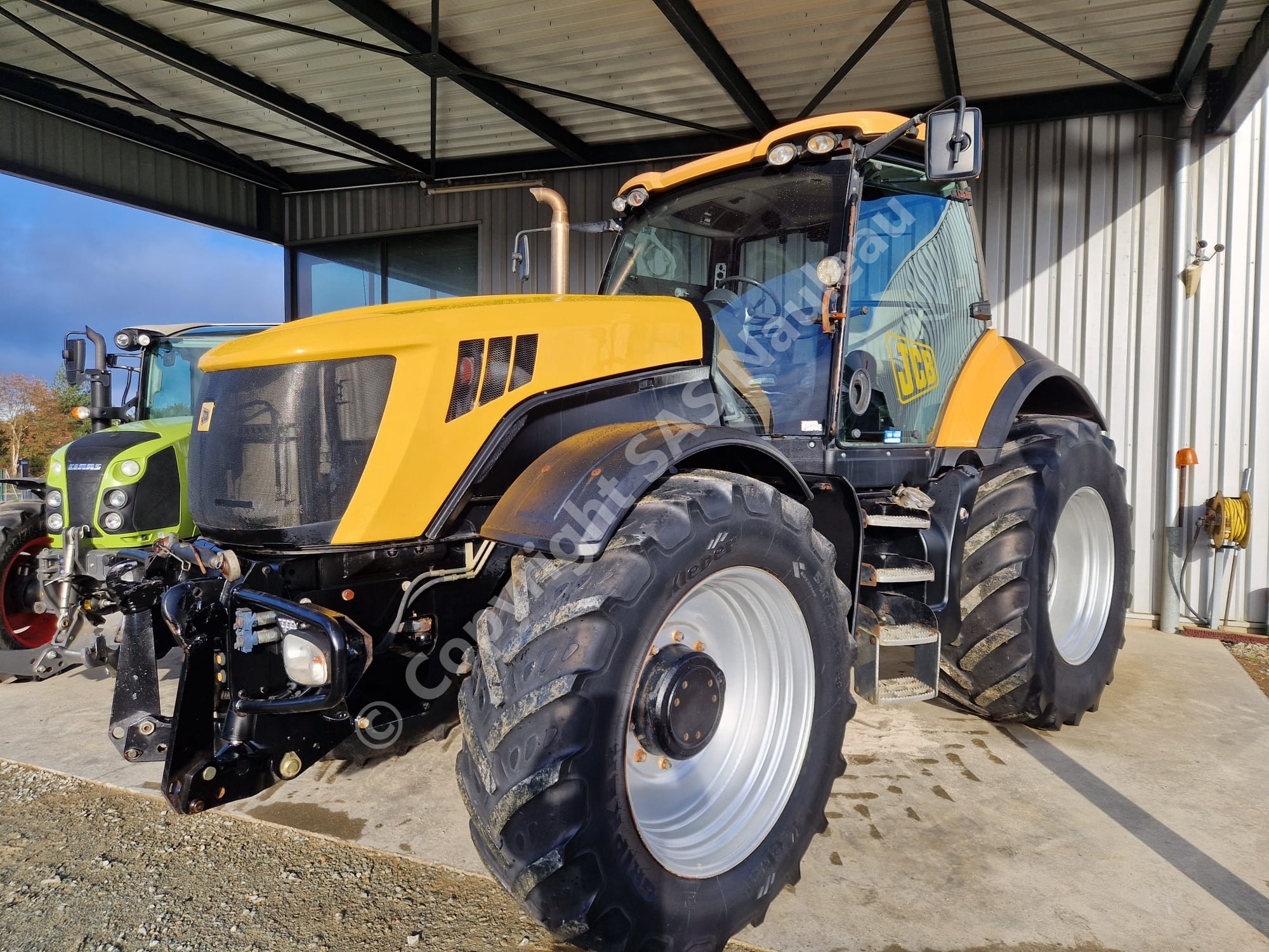 JCB FASTRAC 8250