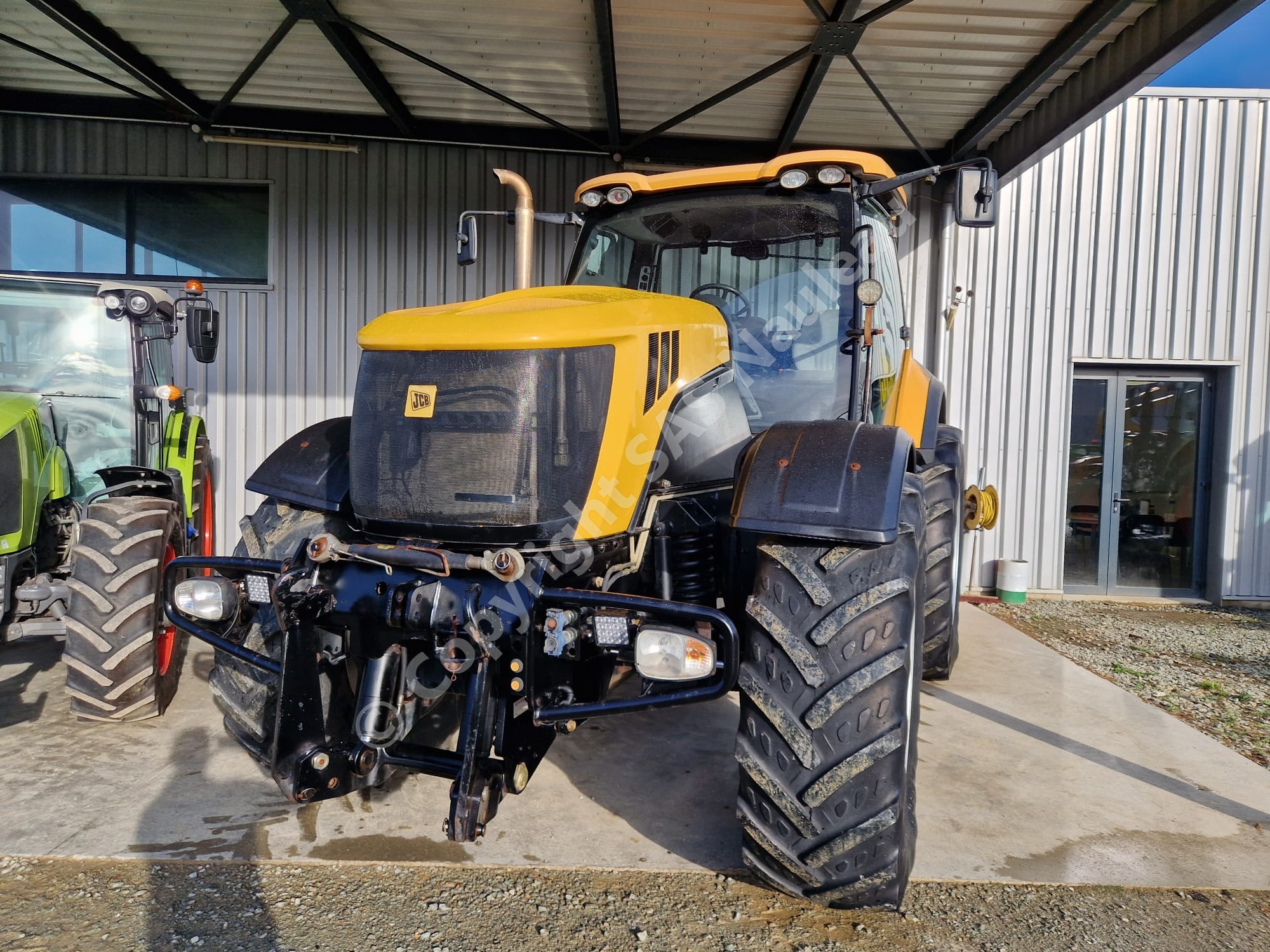 JCB FASTRAC 8250