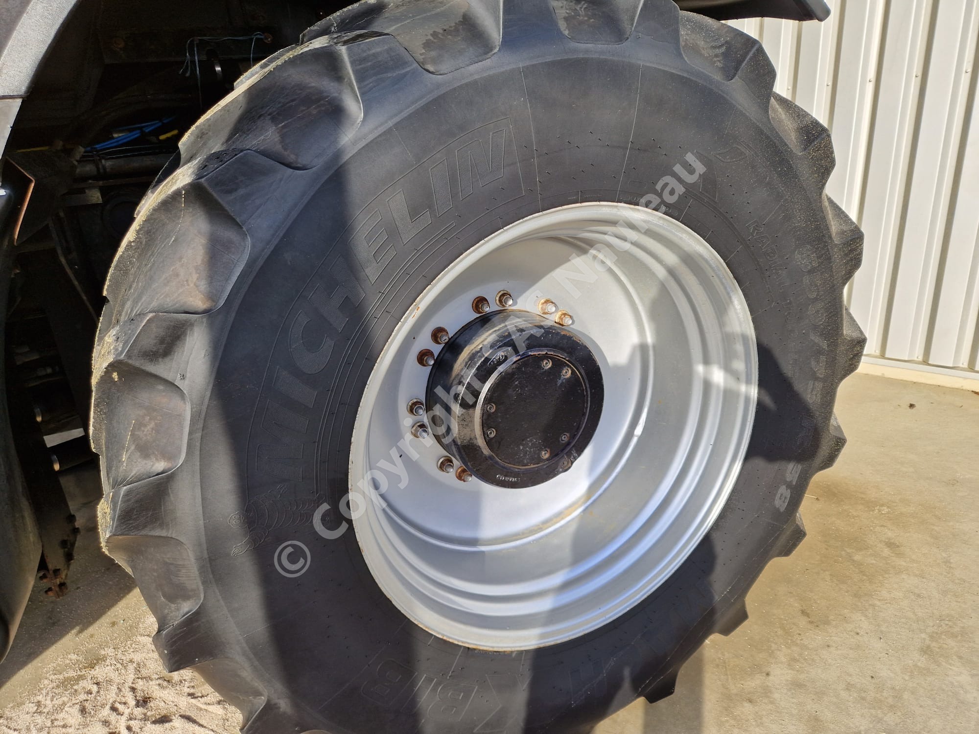 JCB FASTRAC 8250