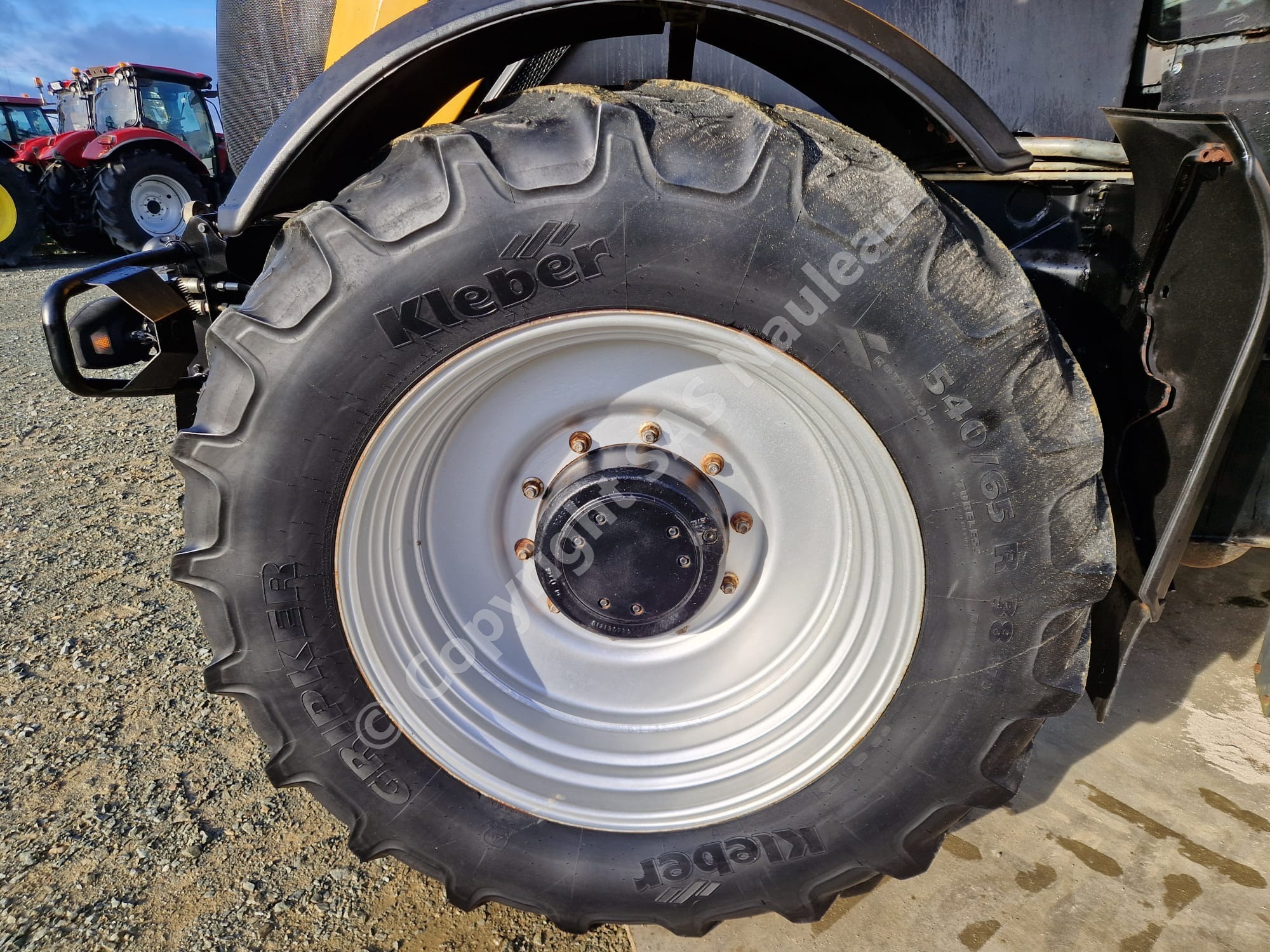 JCB FASTRAC 8250