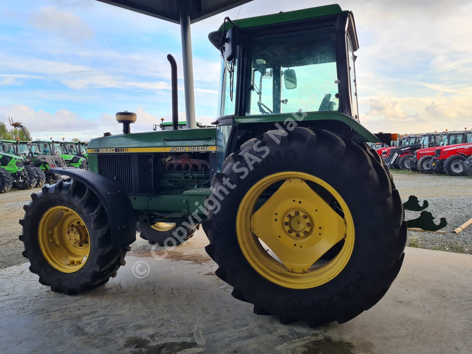 JOHN DEERE 3650