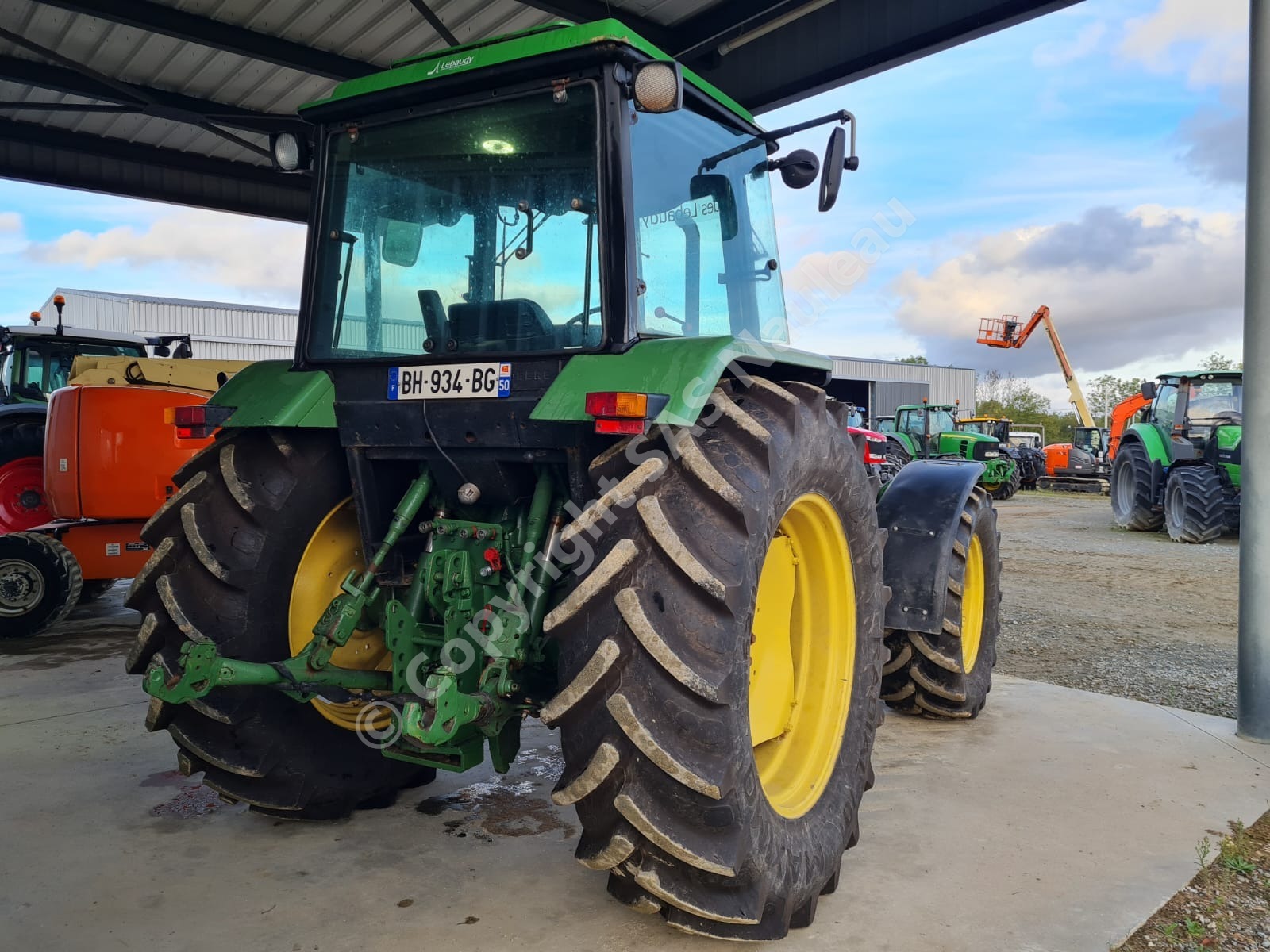 JOHN DEERE 3650