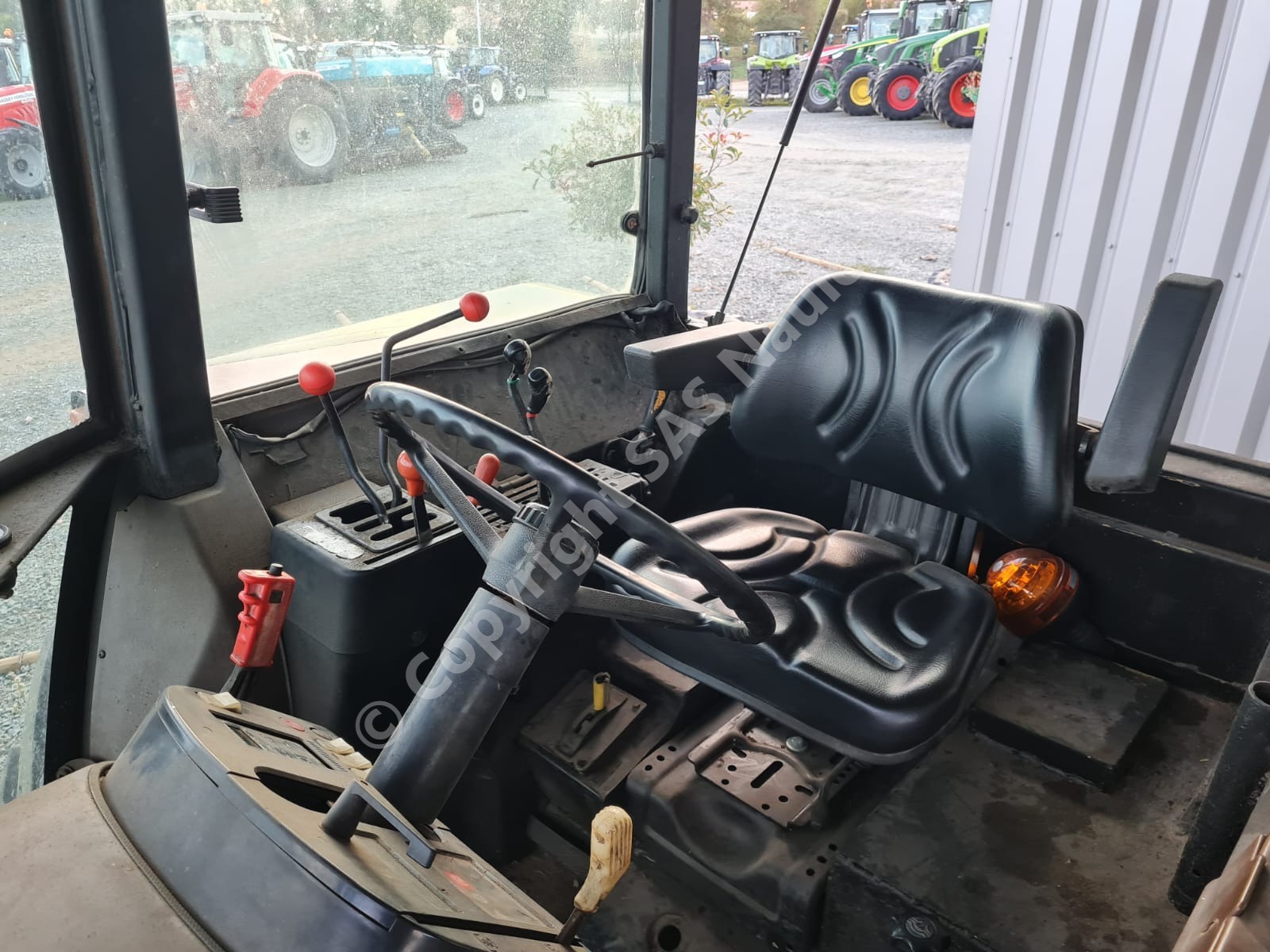 JOHN DEERE 3650