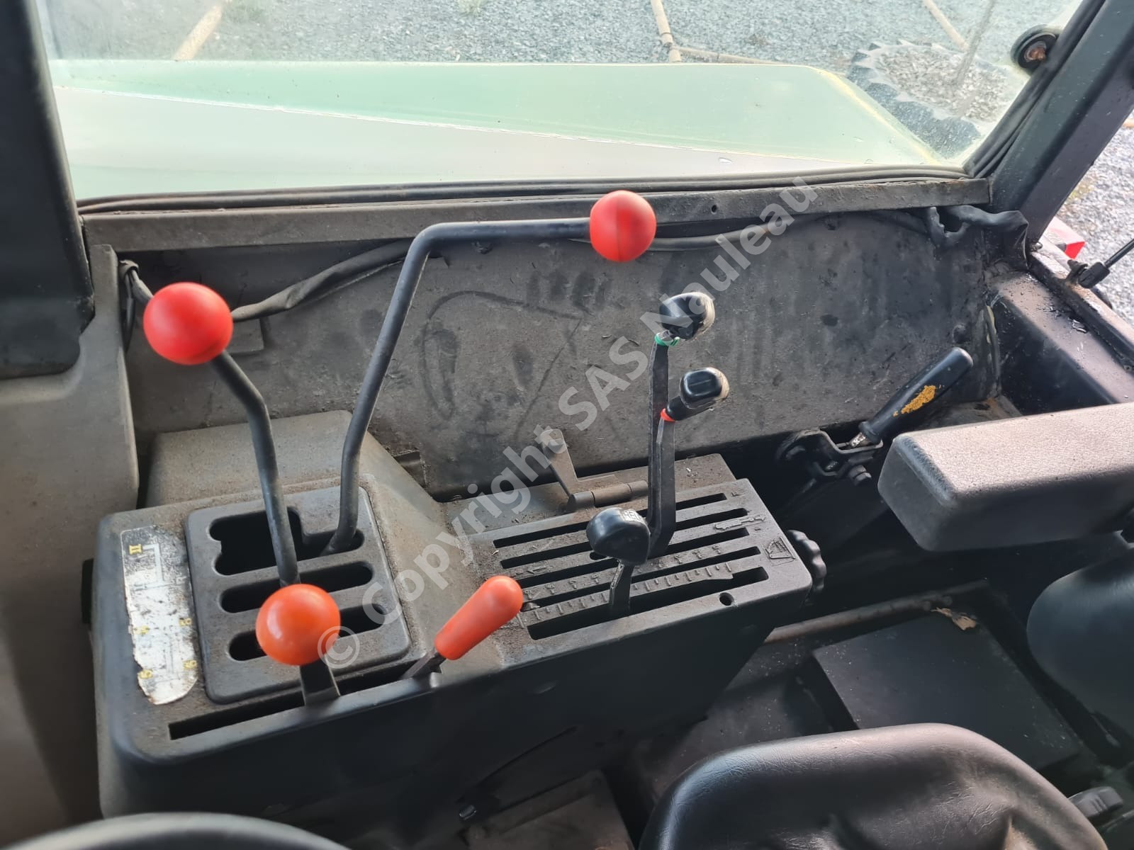 JOHN DEERE 3650