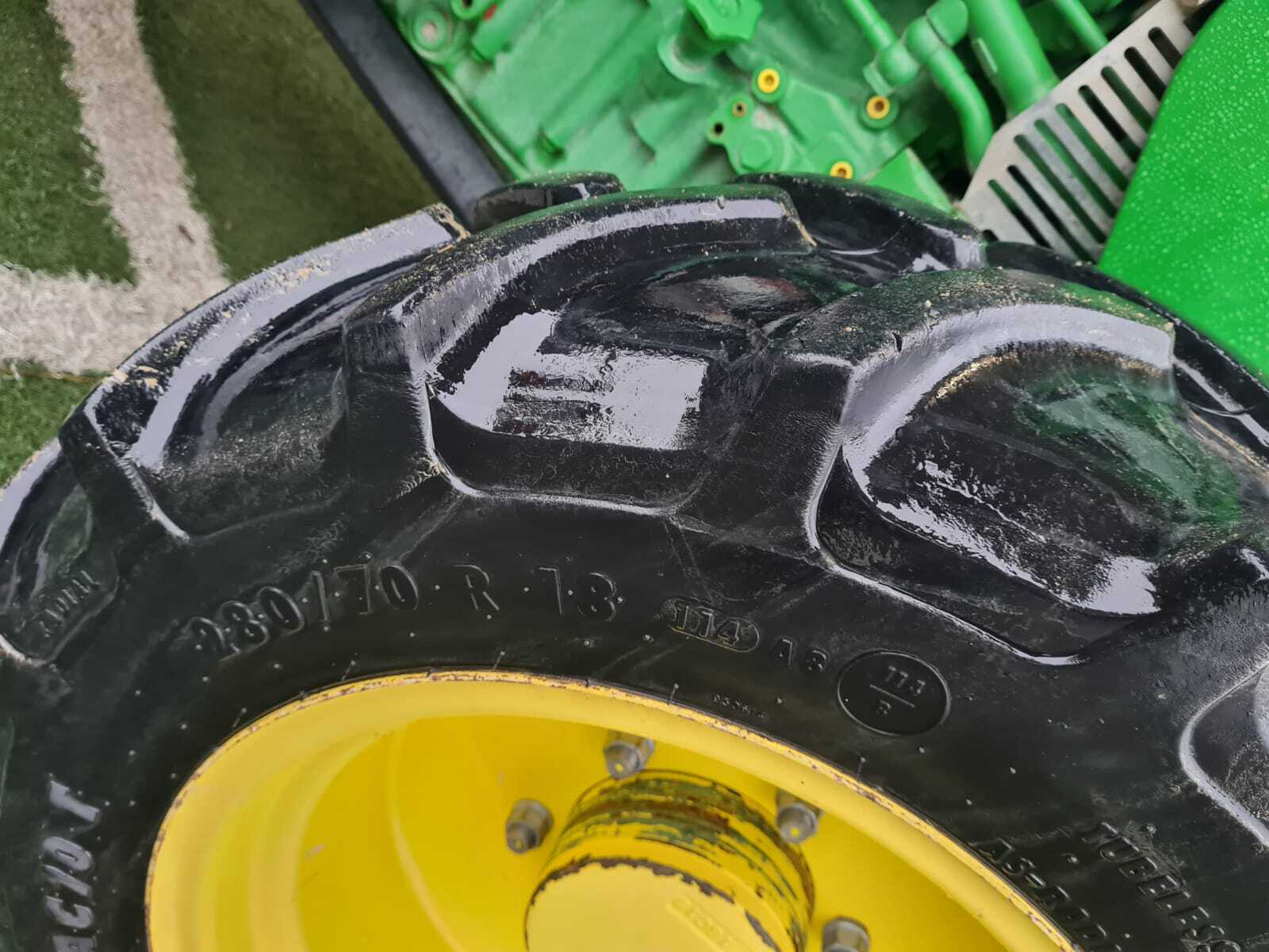 JOHN DEERE 5085 GN