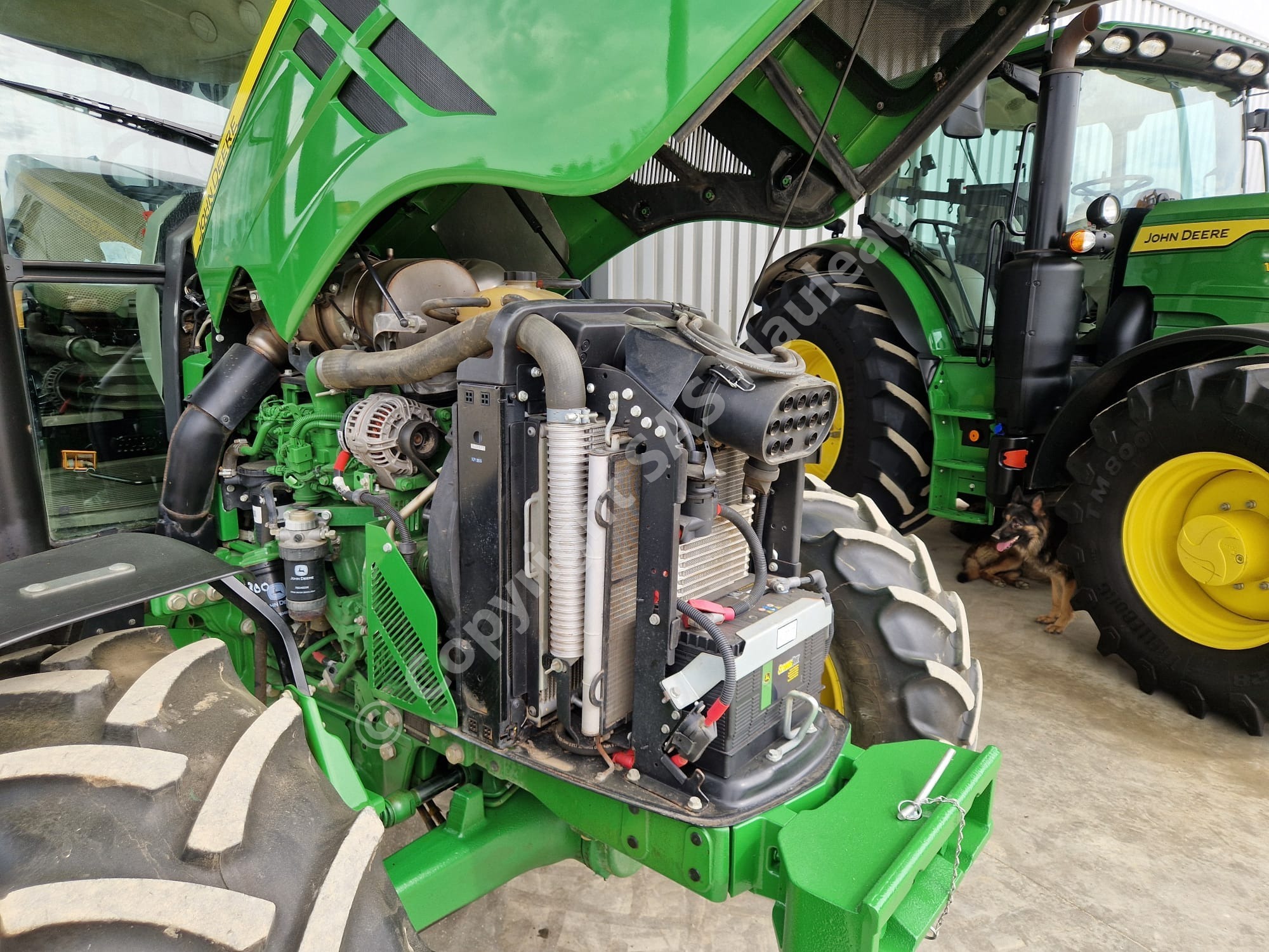 JOHN DERRE 5090M