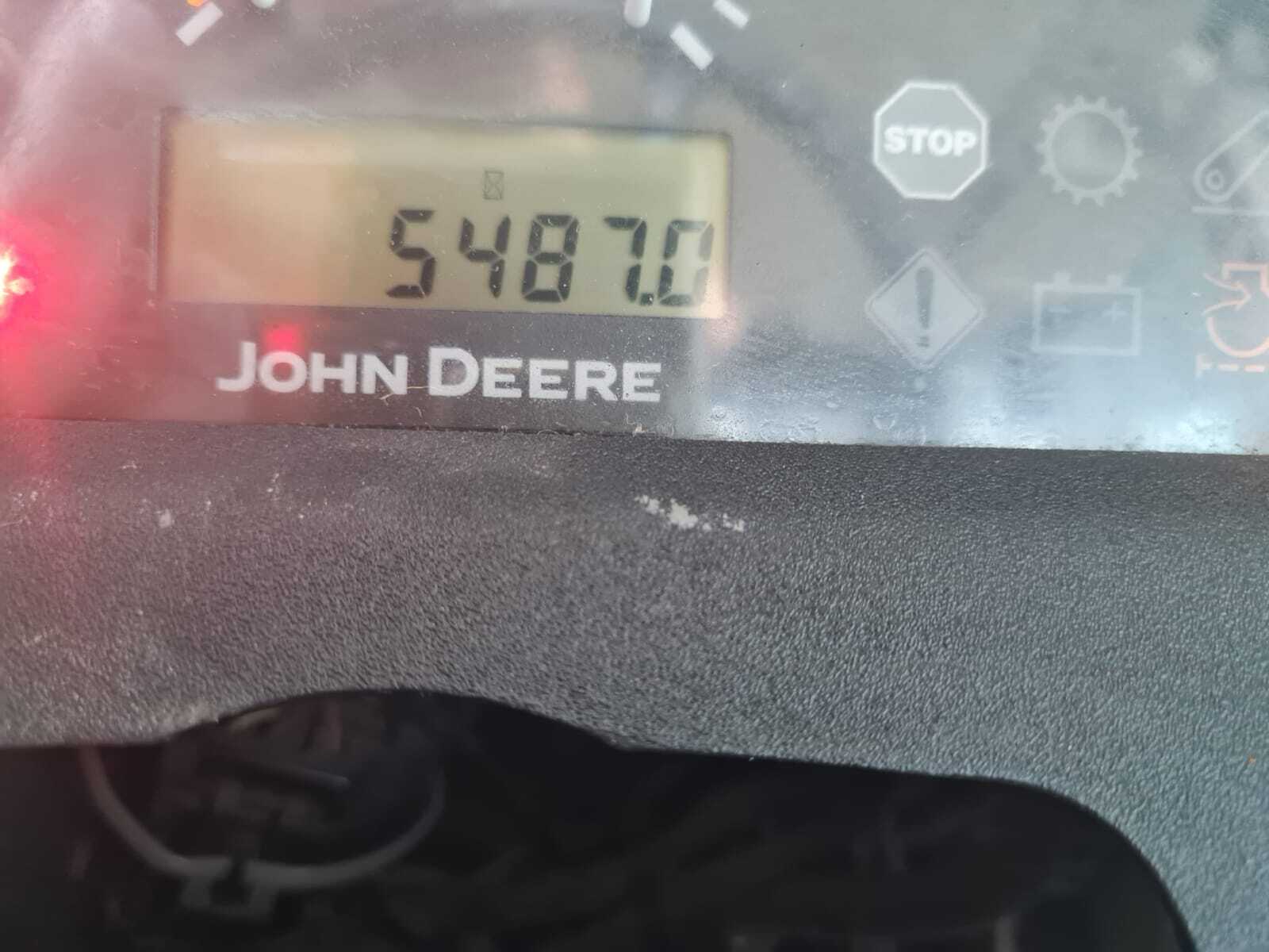 JOHN DEERE 5090M