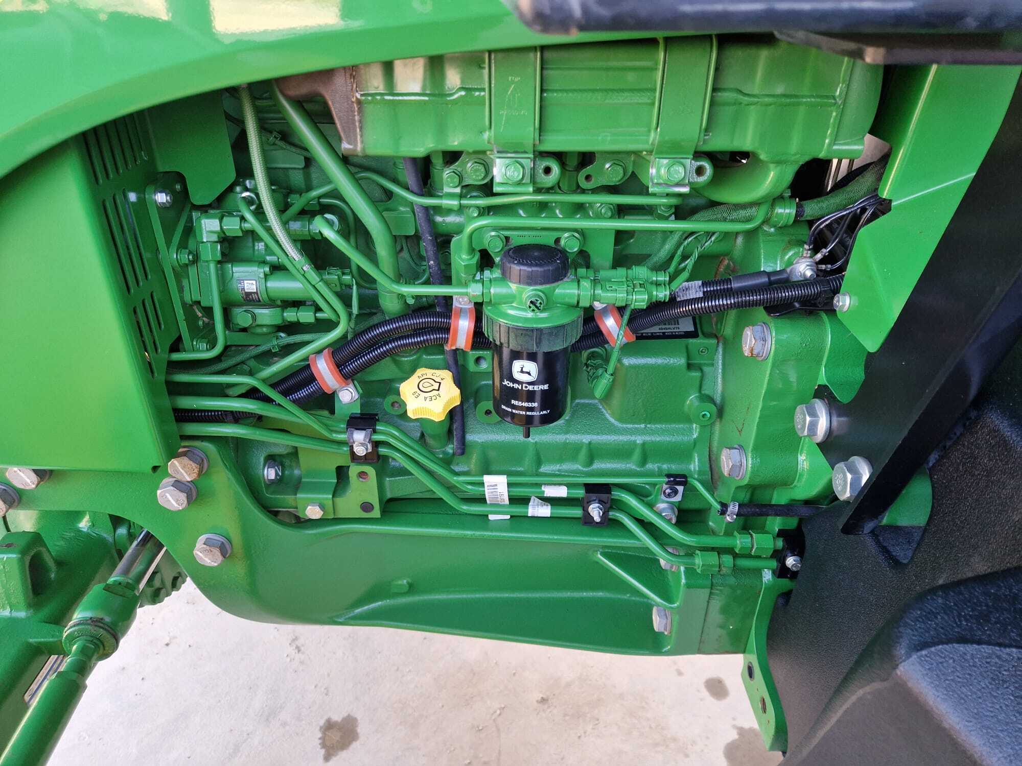 JOHN DEERE 5090M AUTOTRAC