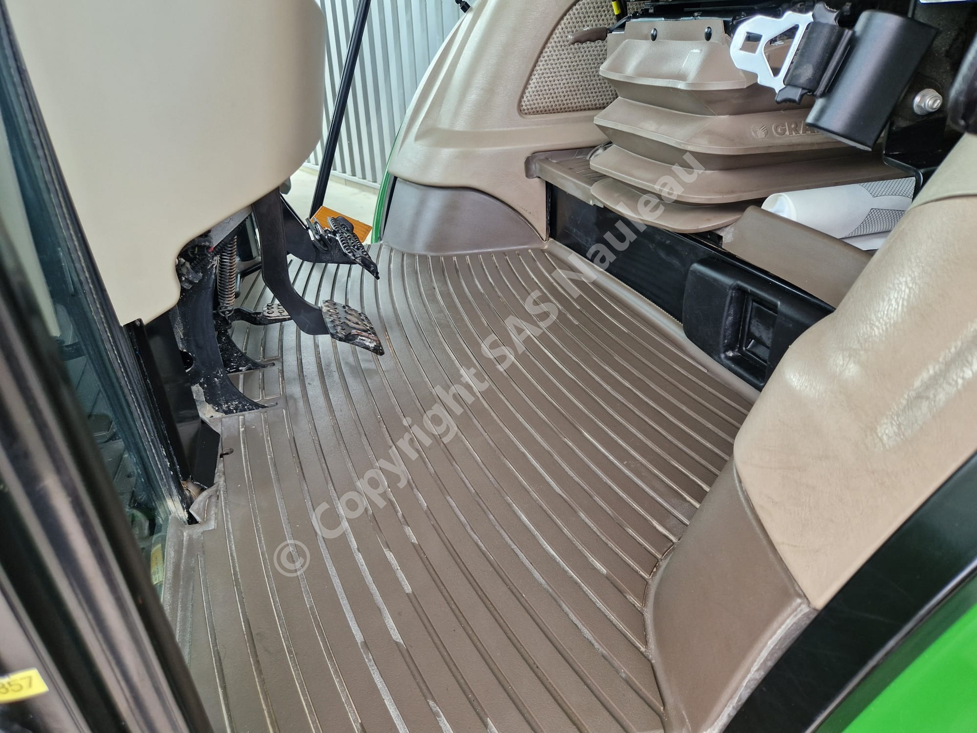 JOHN DEERE 5100R